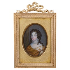 Retrato de dama Miniatura francesa del siglo XVIII Marco de bronce dorado
