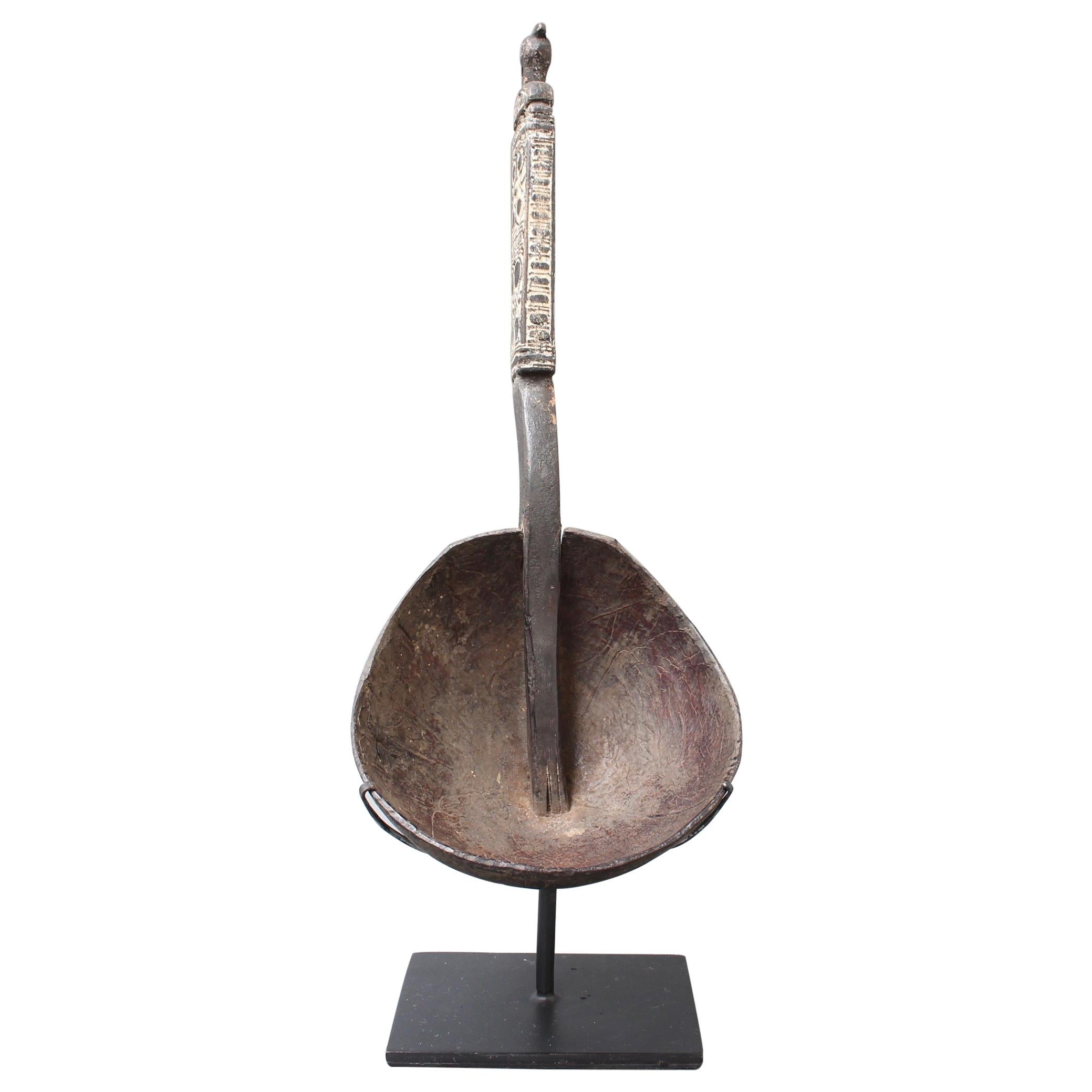 Ritual Ladle of Wood and Coconut Shell from Timor Island, Indonesia, circa 1950s For Sale