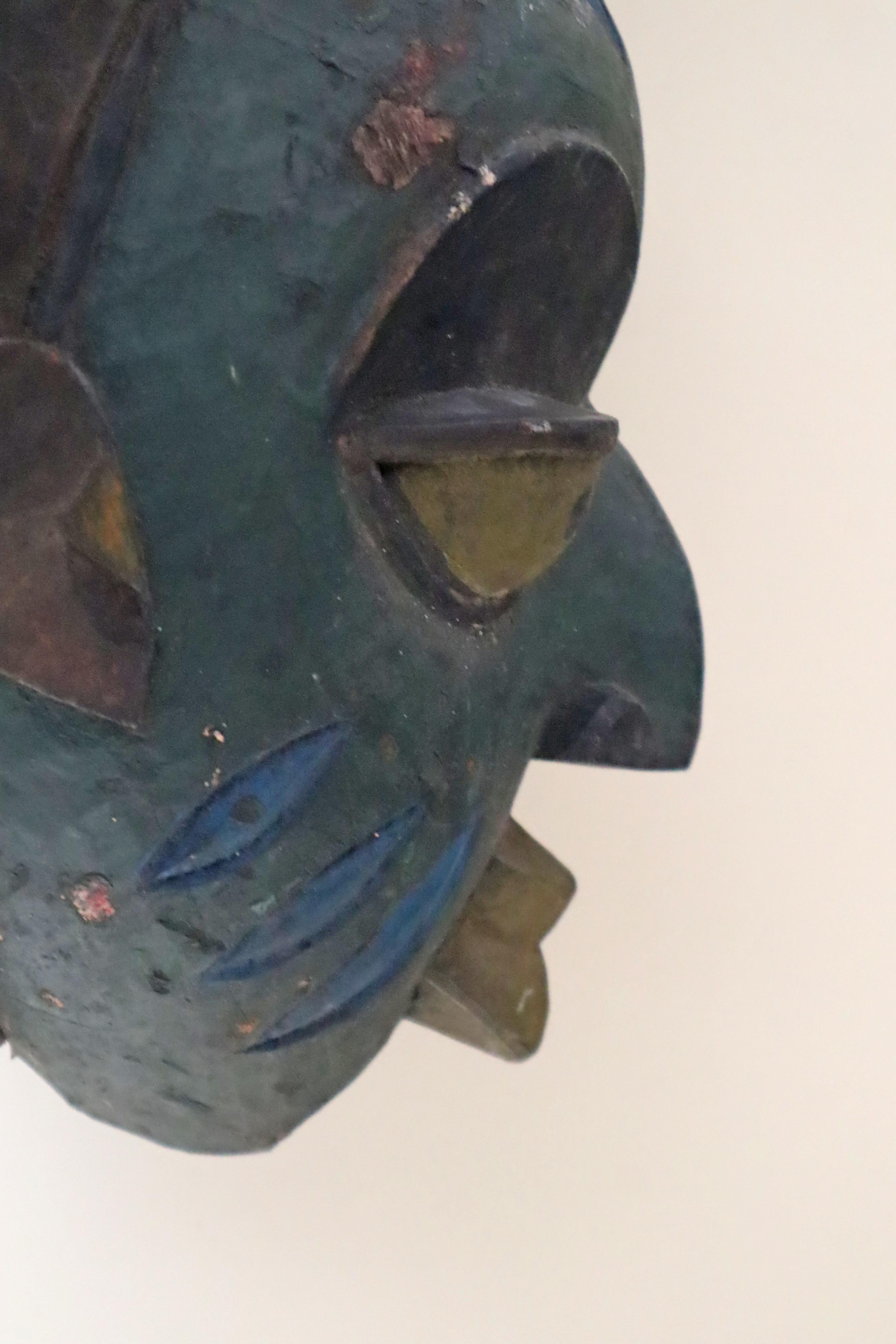 Ritual Mask of the Yoruba Gelede Ijebu Two Snakes Mighty Mother Around 1940 For Sale 3