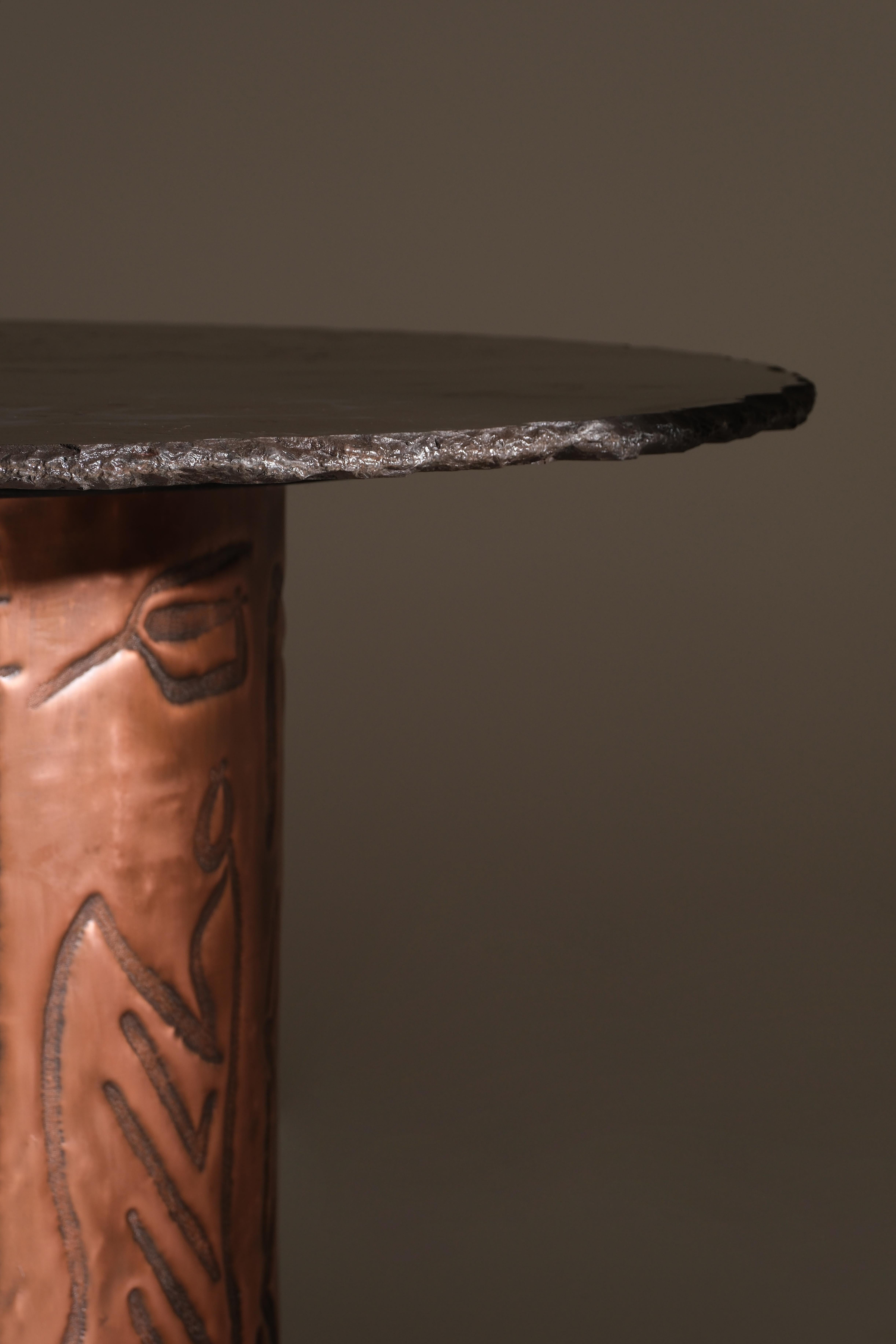 Mesa Ritual de Ayse Zelal Tugrul Italiano en venta