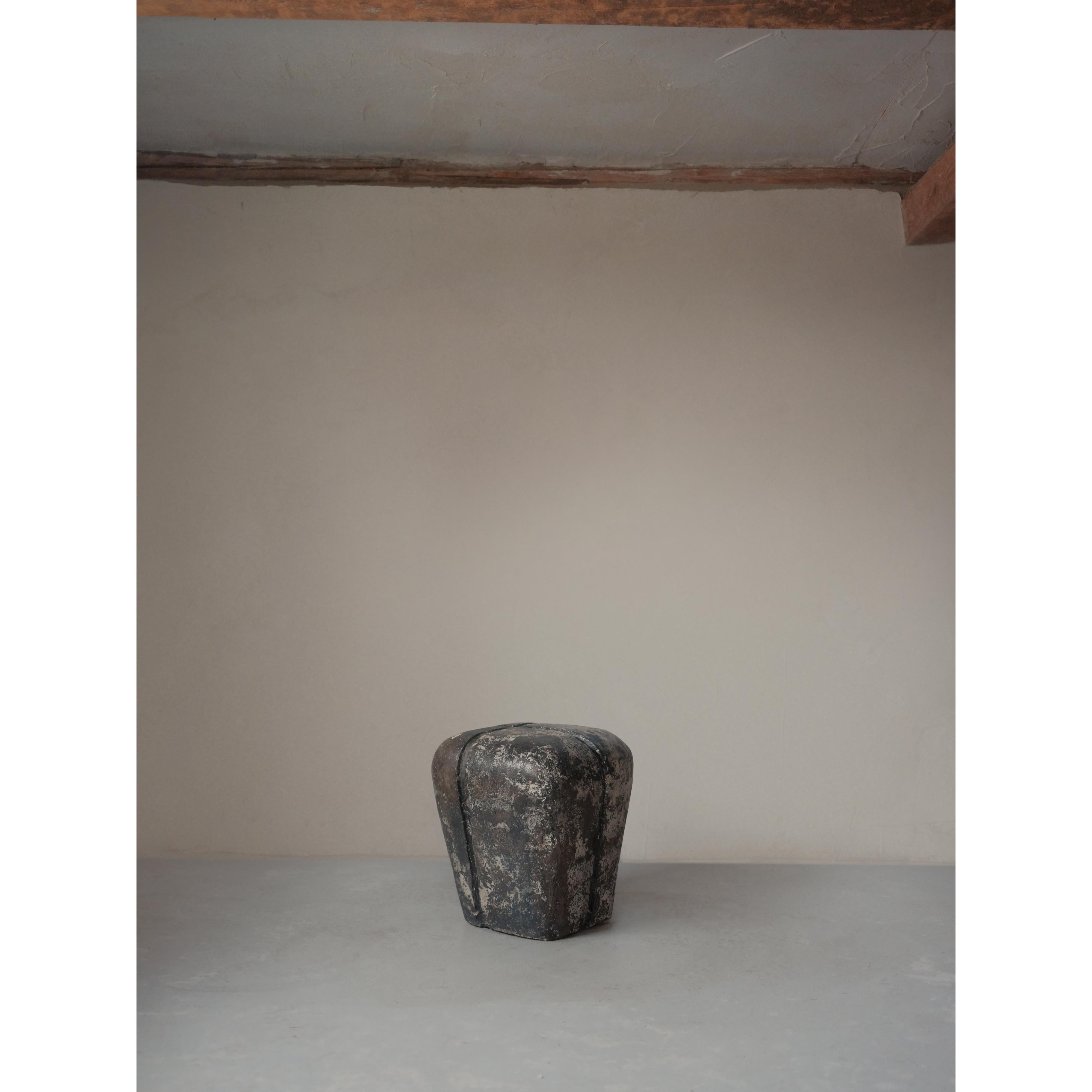 Ritual, Unique Side Table in Hemp Crete by Lucas Tyra Morten im Angebot 3