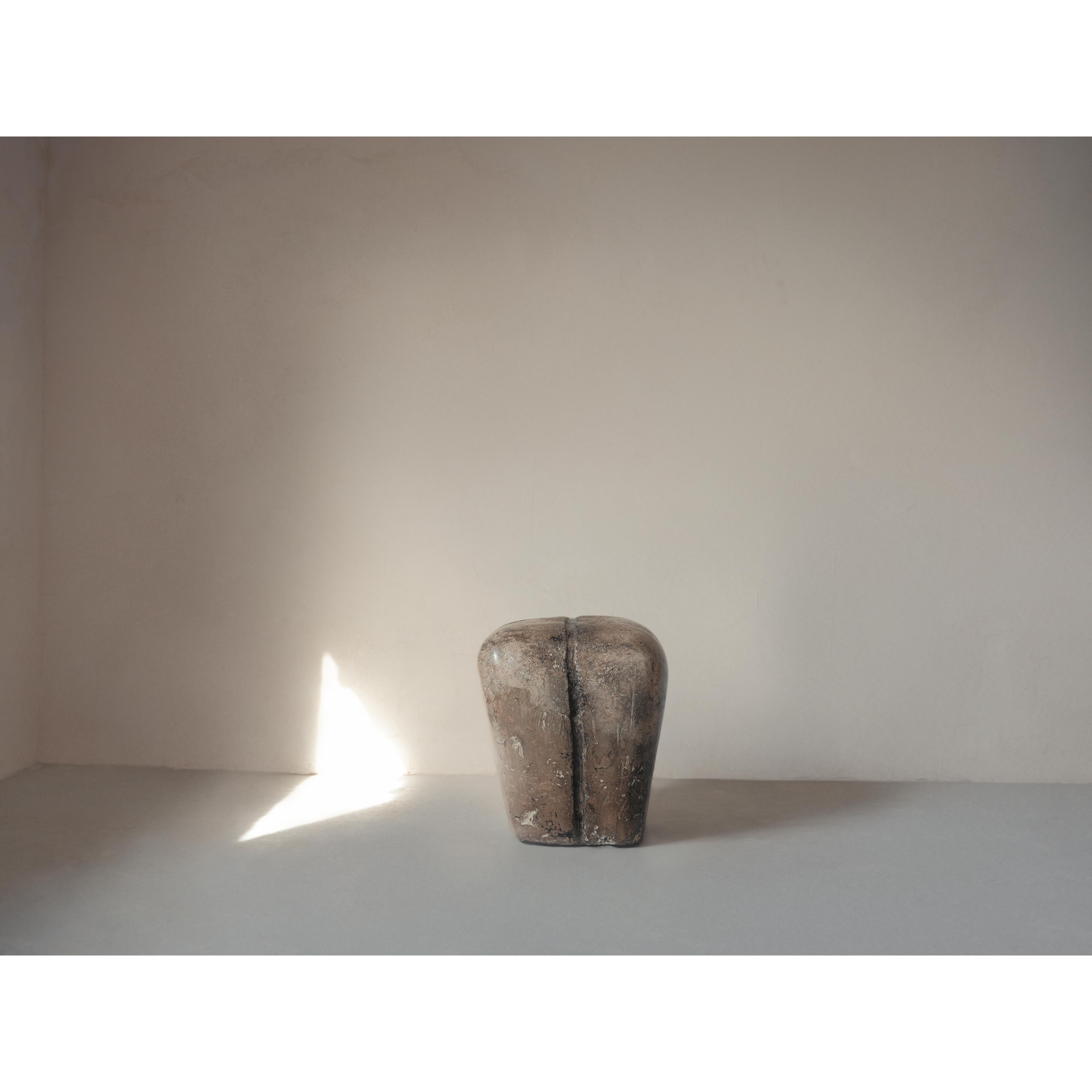 Ritual, Unique Side Table in Hemp Crete by Lucas Tyra Morten im Angebot 13