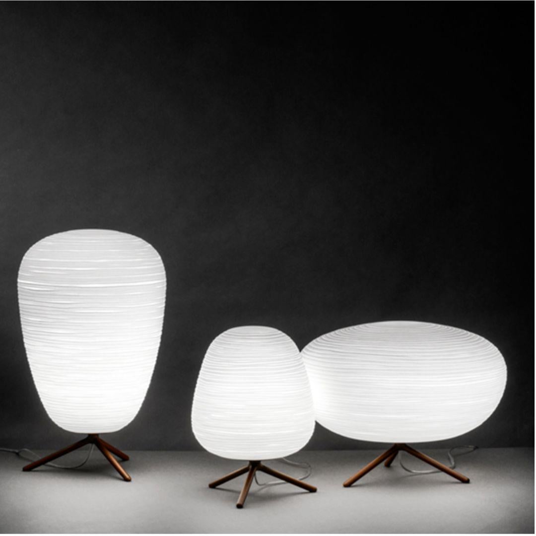 ‘Rituals 2’ Hand Blown Opaline Glass Table Lamp in White for Foscarini In New Condition For Sale In Glendale, CA