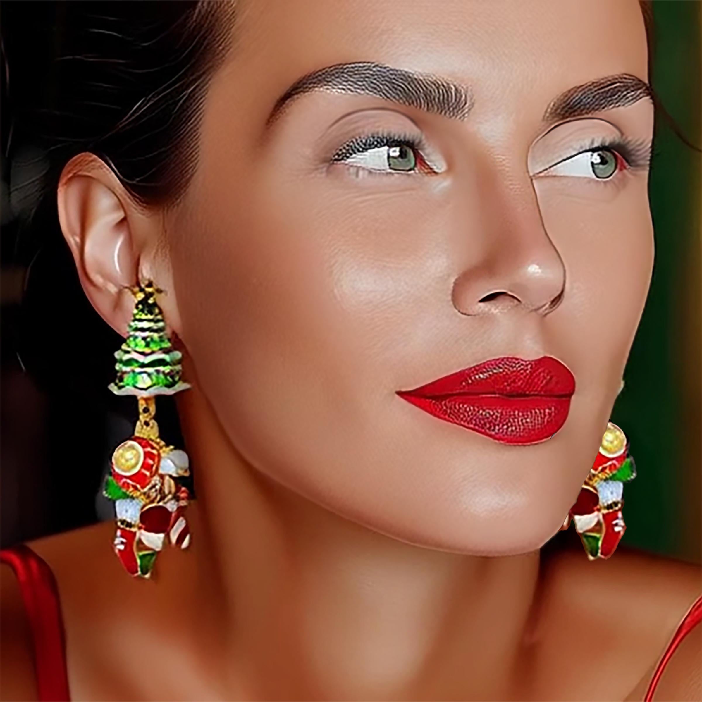 Orecchini con albero di Natale Ritzy Couture DeLuxe Fascino per le vacanze placcato oro 22 carati in vendita 5