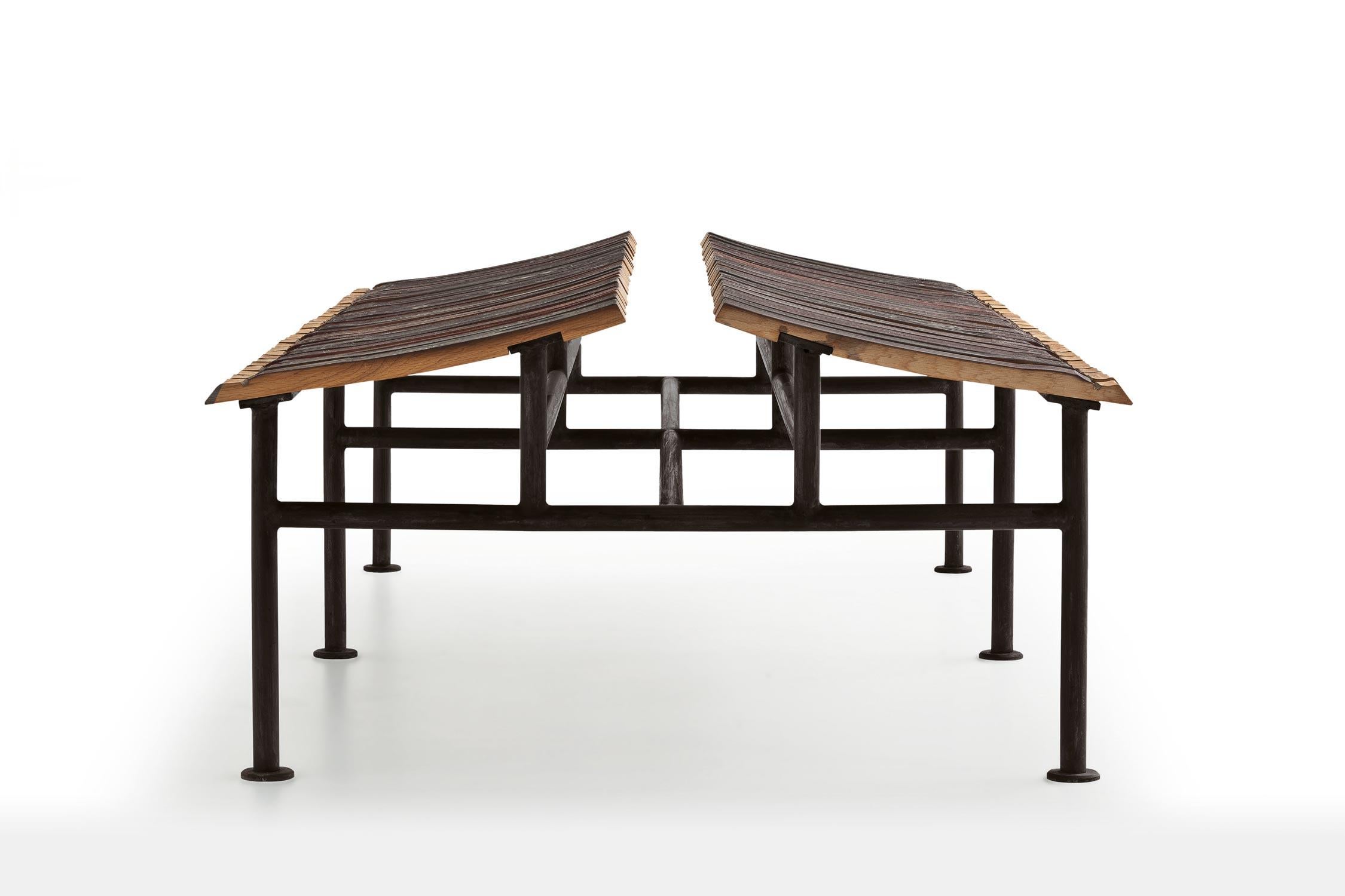 Italian Riva 1920 Chinese Roof Bench – Design by Aldo Cibic, W 182.7 cm (71.9 in) in vendita