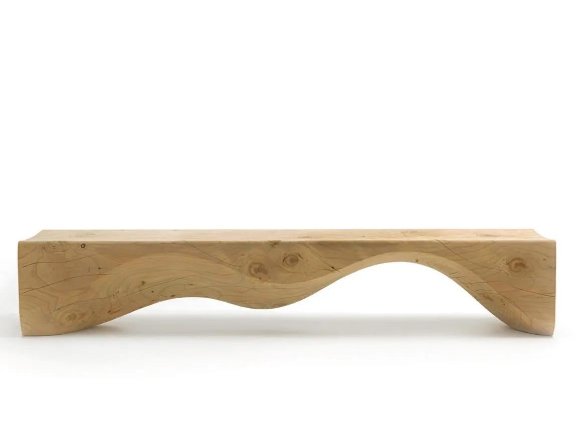 Riva 1920 Mountains Bench – Hsiao-Ching Wang - Cedar Wood, W 240 cm (94.5 in) In condizioni Nuovo in vendita a Alcamo, IT