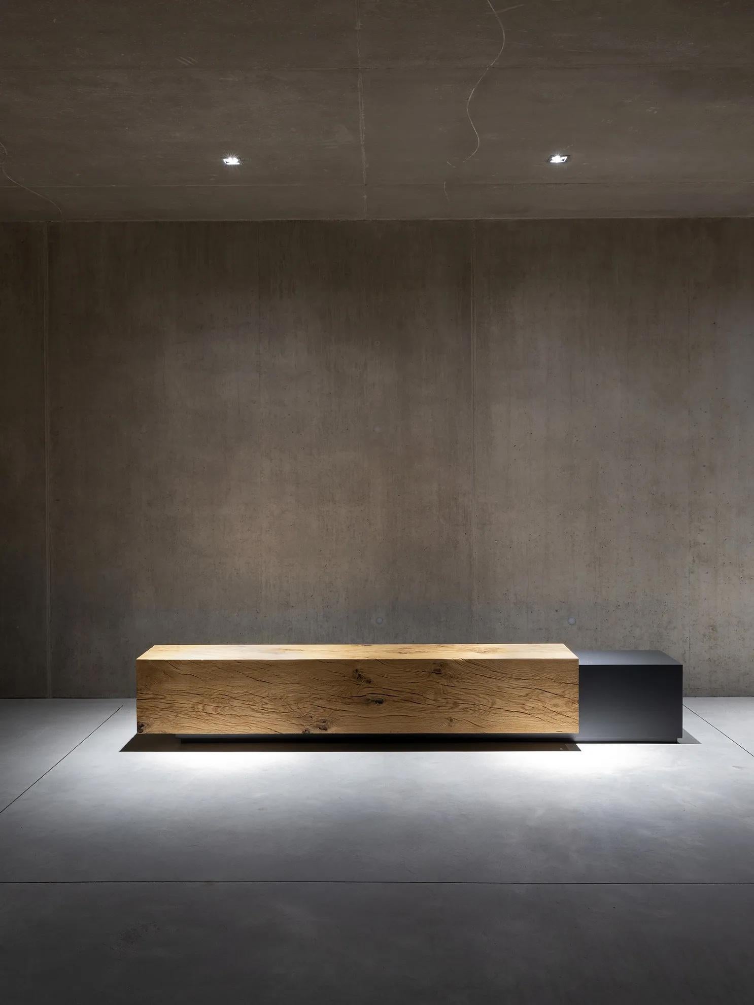Riva 1920 Ombra Bench – Design by Hikaru Mori, W 250 cm (98.4 in) In condizioni Nuovo in vendita a Alcamo, IT