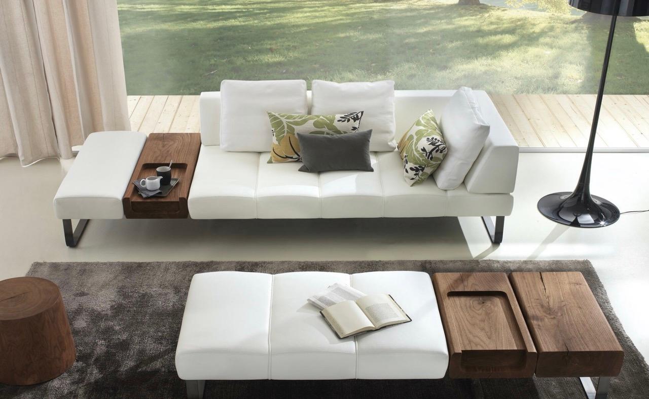 Riva 1920 PATMOS ASYMMETRICAL WHITE SOFA BY TERRY DWAN In New Condition For Sale In Boston, MA