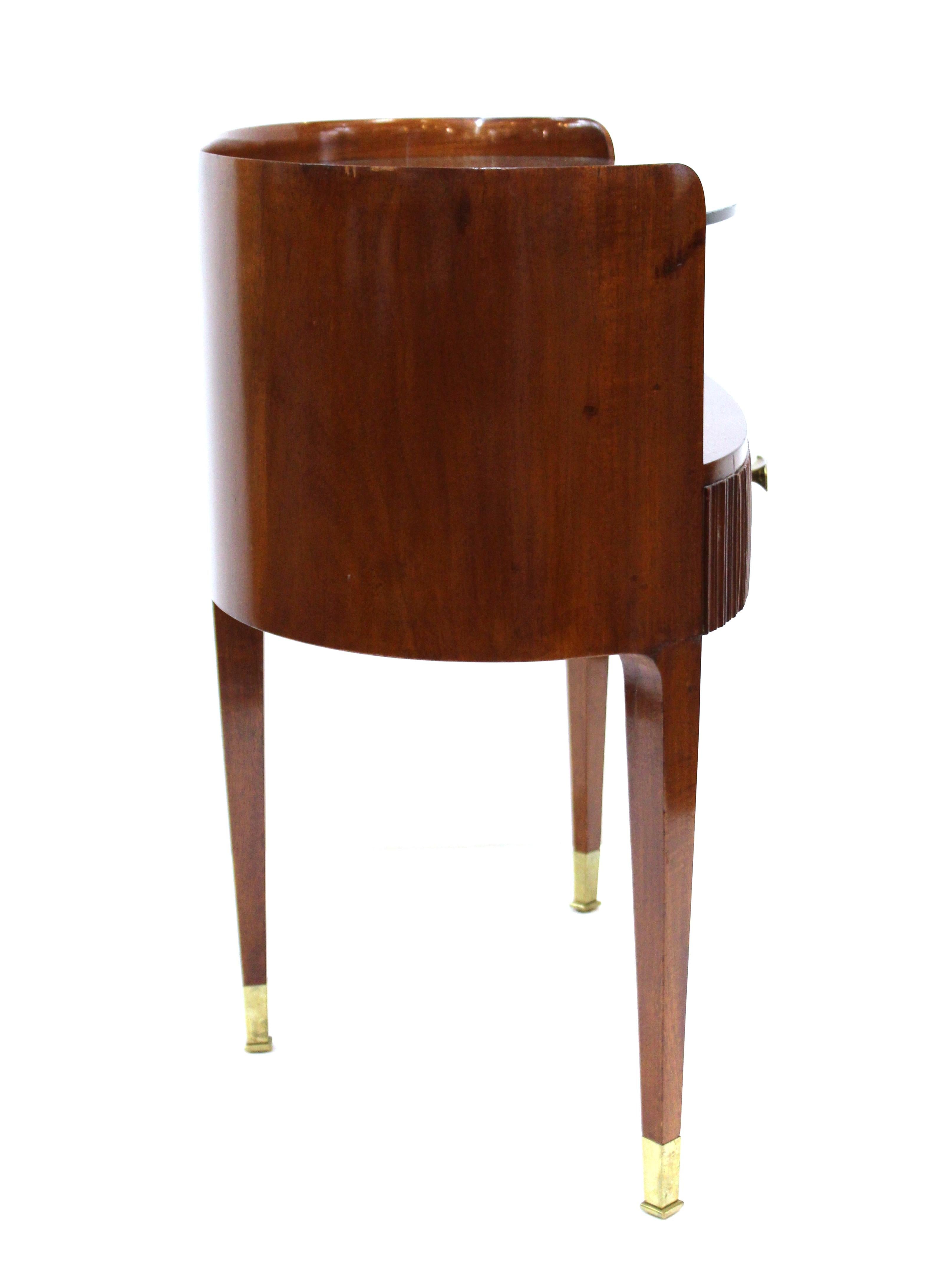 Mid-20th Century Riva Mobili D'Arte Italian Modernist Carved Wood Tripod Side or End-tables