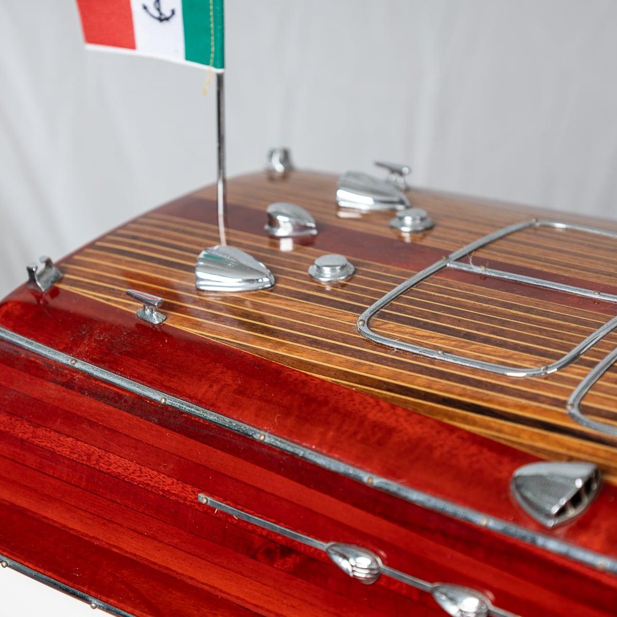 Speedboat Riva Tritone, fabriqué en Italie en vente 13