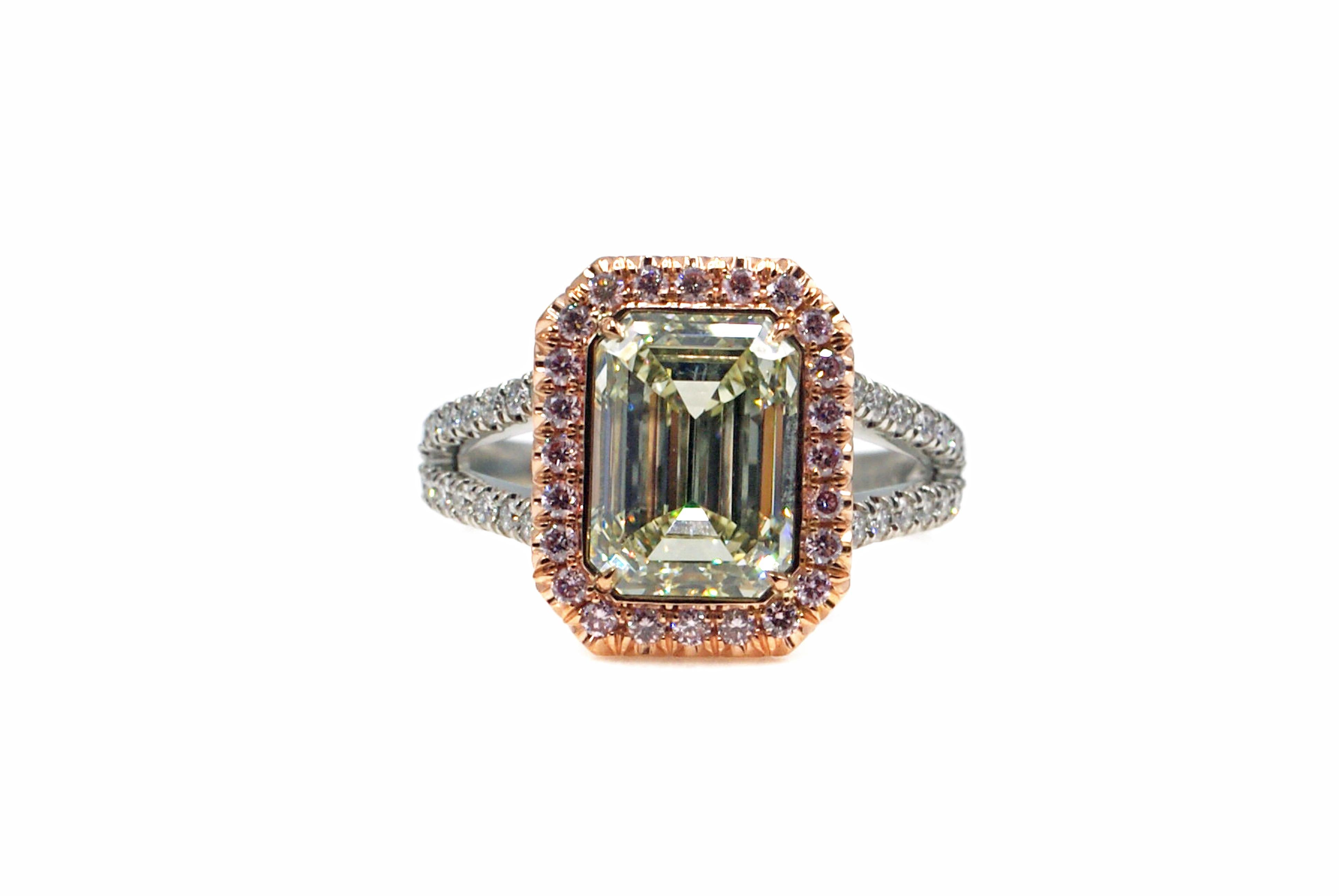 Contemporain Bague Rive Gauche Jewelry, diamant naturel de couleur fantaisie de 3,46 carats en vente