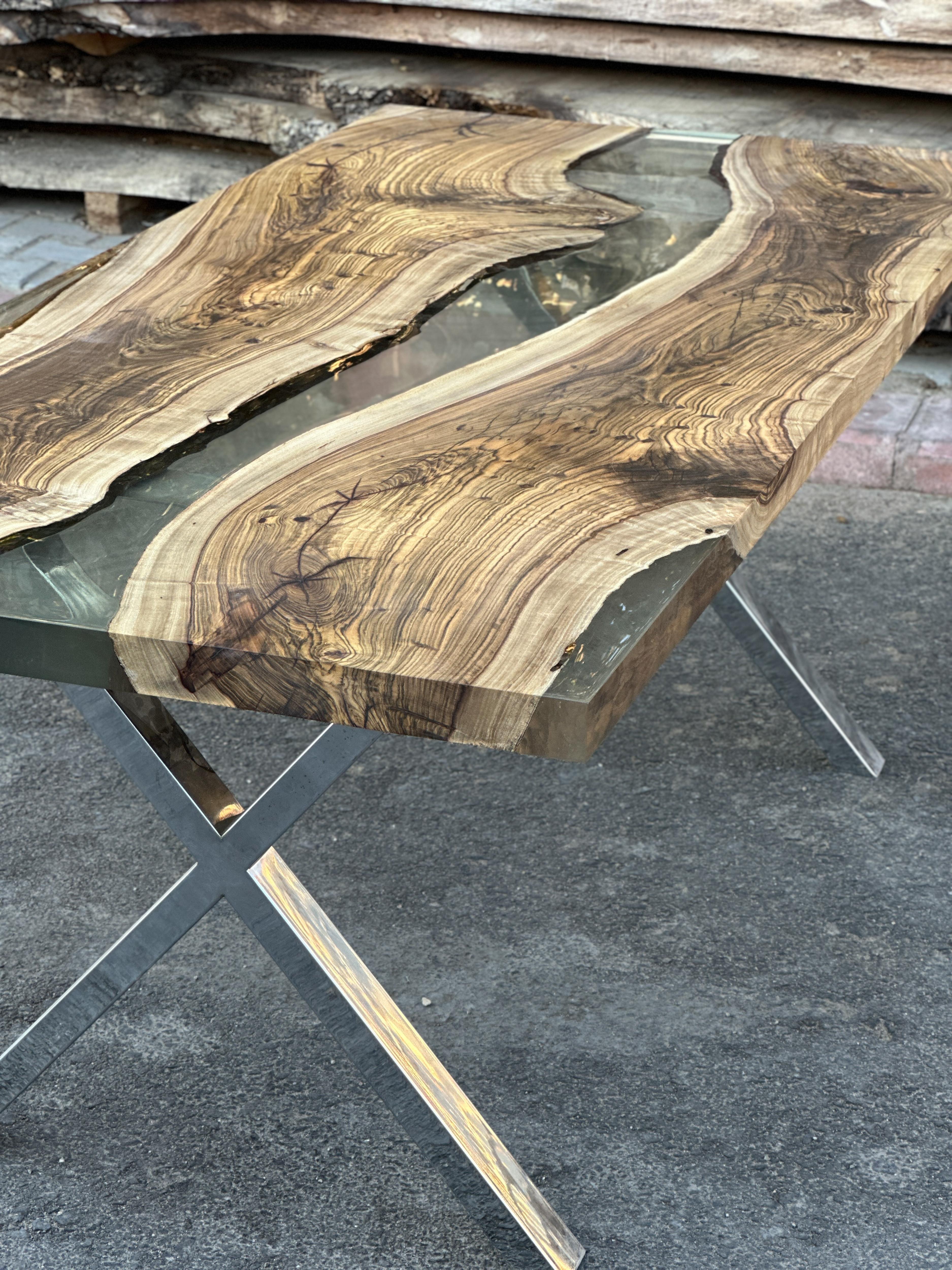 XXIe siècle et contemporain Table de salle à manger Live Edge River Table en vente