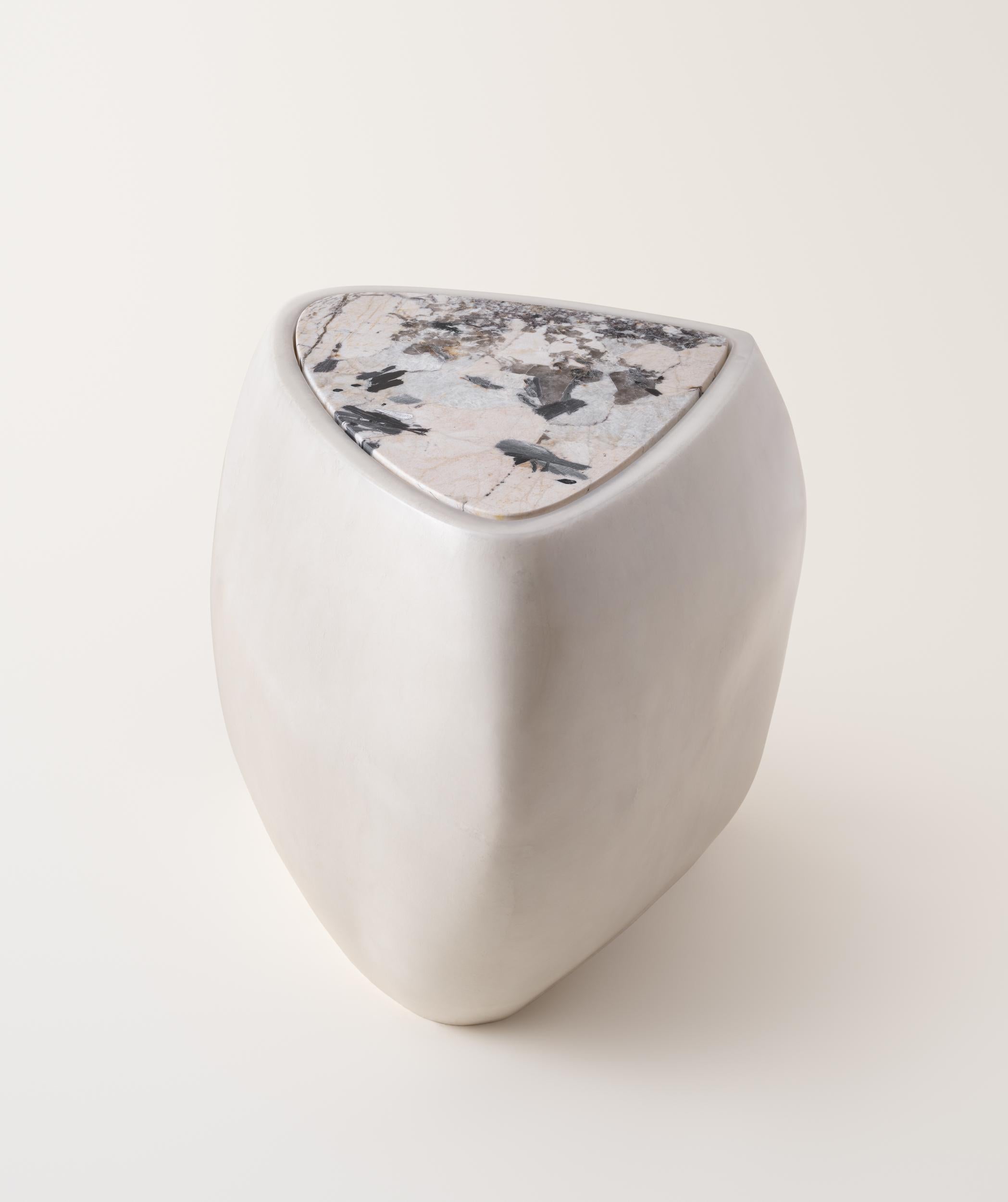 Table d'appoint River Cream avec marbre statuaire en vente 1