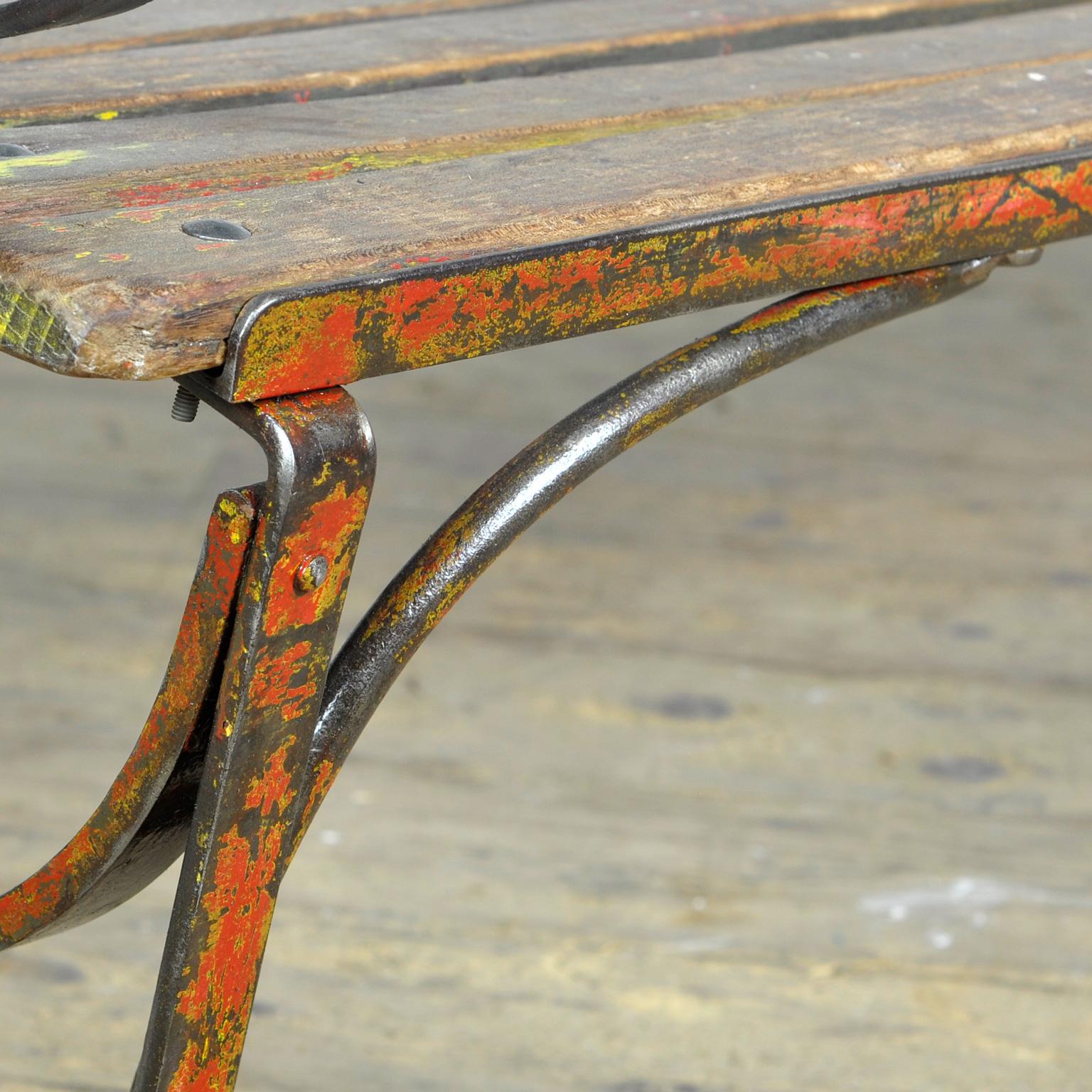 Banc de parc en fer riveté des années 1920 en vente 3