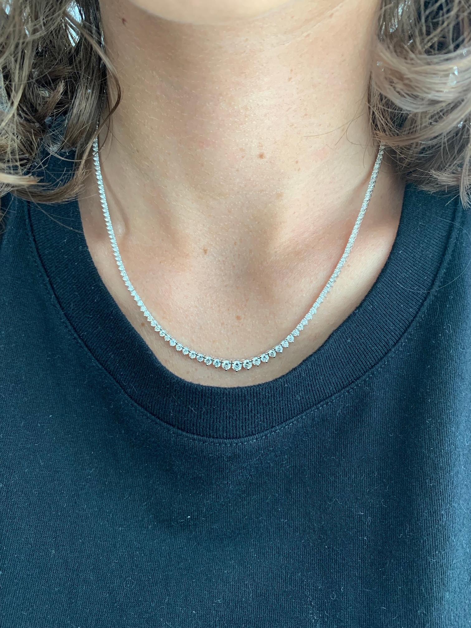 Riviera Diamond Necklace In New Condition In Miami, FL