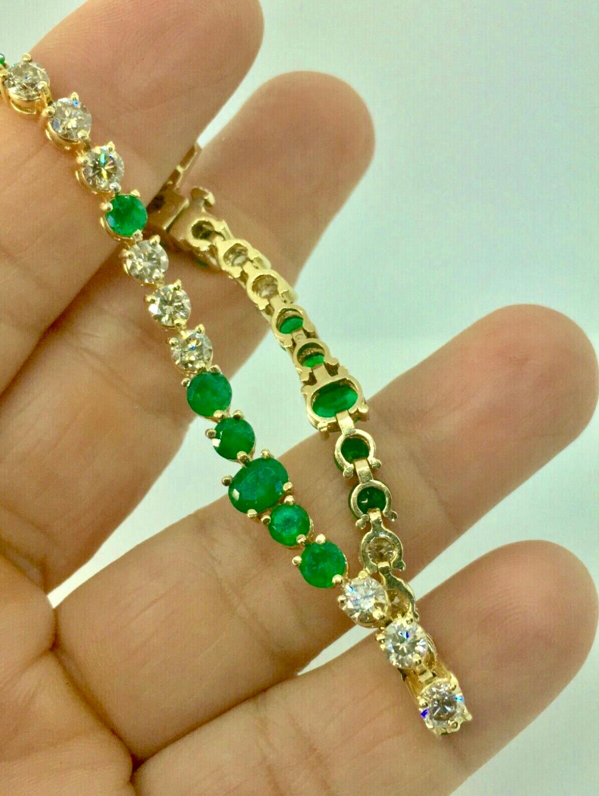Supple sparkler riviera bracelet is composed of 7.00 carat of gemmy bright green round and oval faceted Colombian emeralds sections, sparkling with 5 carats of fine light champagne full-cut diamonds. Measuring a full 7 inches in length.  crafted in