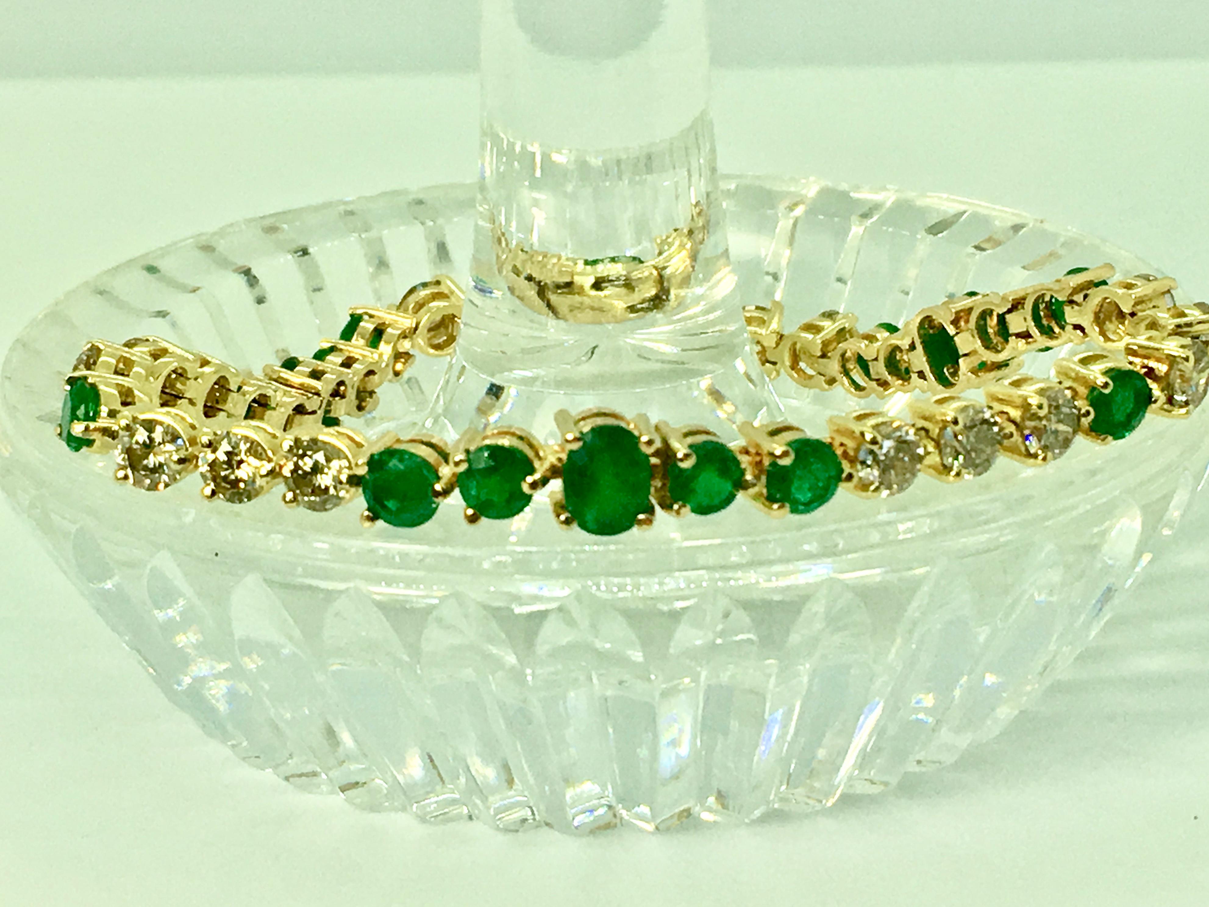 Riviera Emerald and Diamond Bracelet 4
