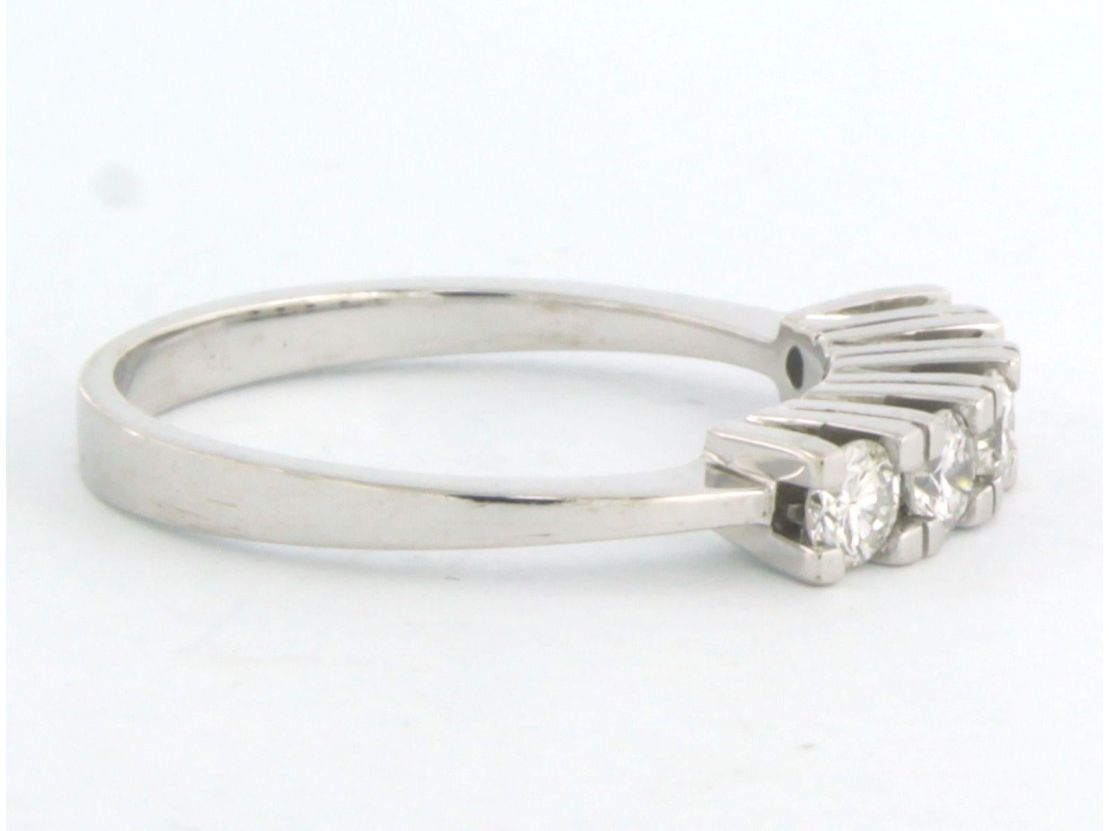 Riviera ring with brilliant cut diamonds up to 0.73ct 14k white gold For Sale 1