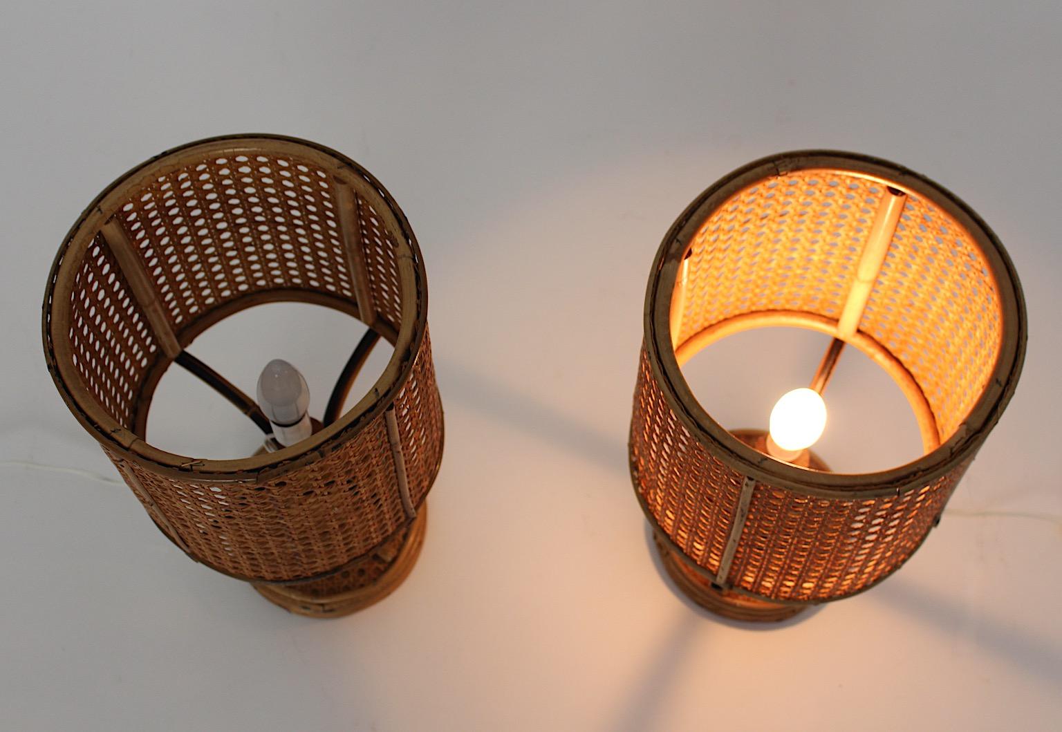 Riviera Style Organic Rattan Bamboo Table Lamps Nightstand Lamps 1970s Italy In Good Condition For Sale In Vienna, AT