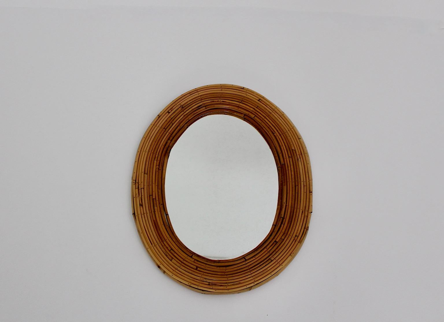 Riviera Style Organic Vintage Rattan Bamboo Oval Wall Mirror France, 1950s In Good Condition In Vienna, AT