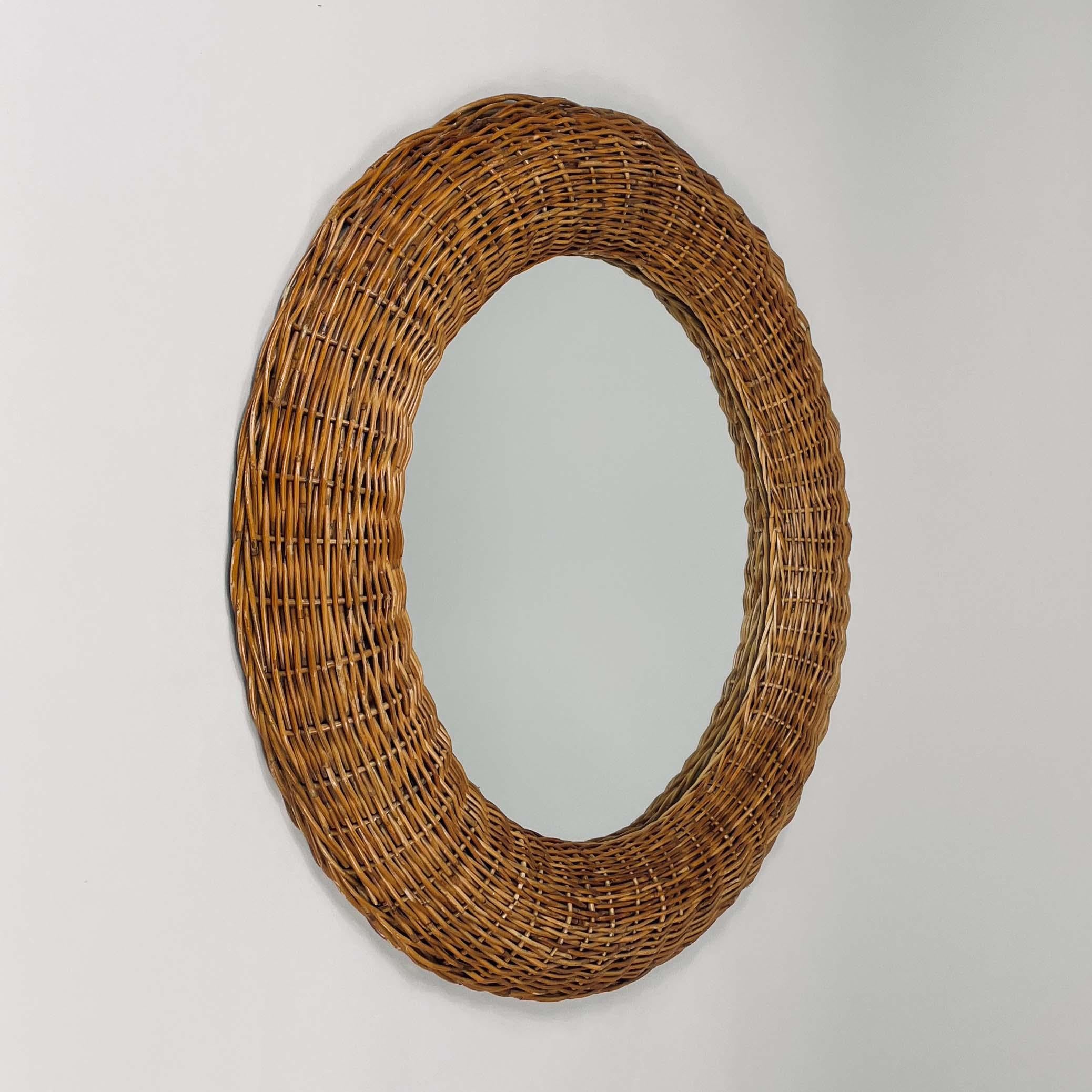 Riviera Style Round Woven Rattan Mirror, France 1950s For Sale 4