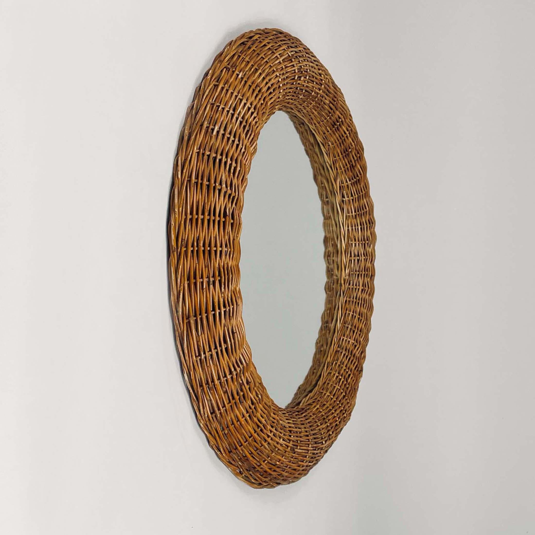 Riviera Style Round Woven Rattan Mirror, France 1950s For Sale 5