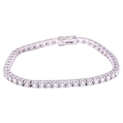 Riviere bracelet in white gold and diamonds.