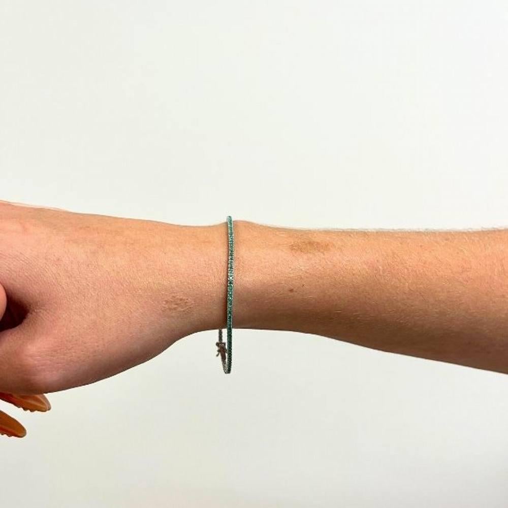 Pulsera Riviere de Oro Blanco y Esmeralda en Nuevo estado para la venta en Barcelona, CT