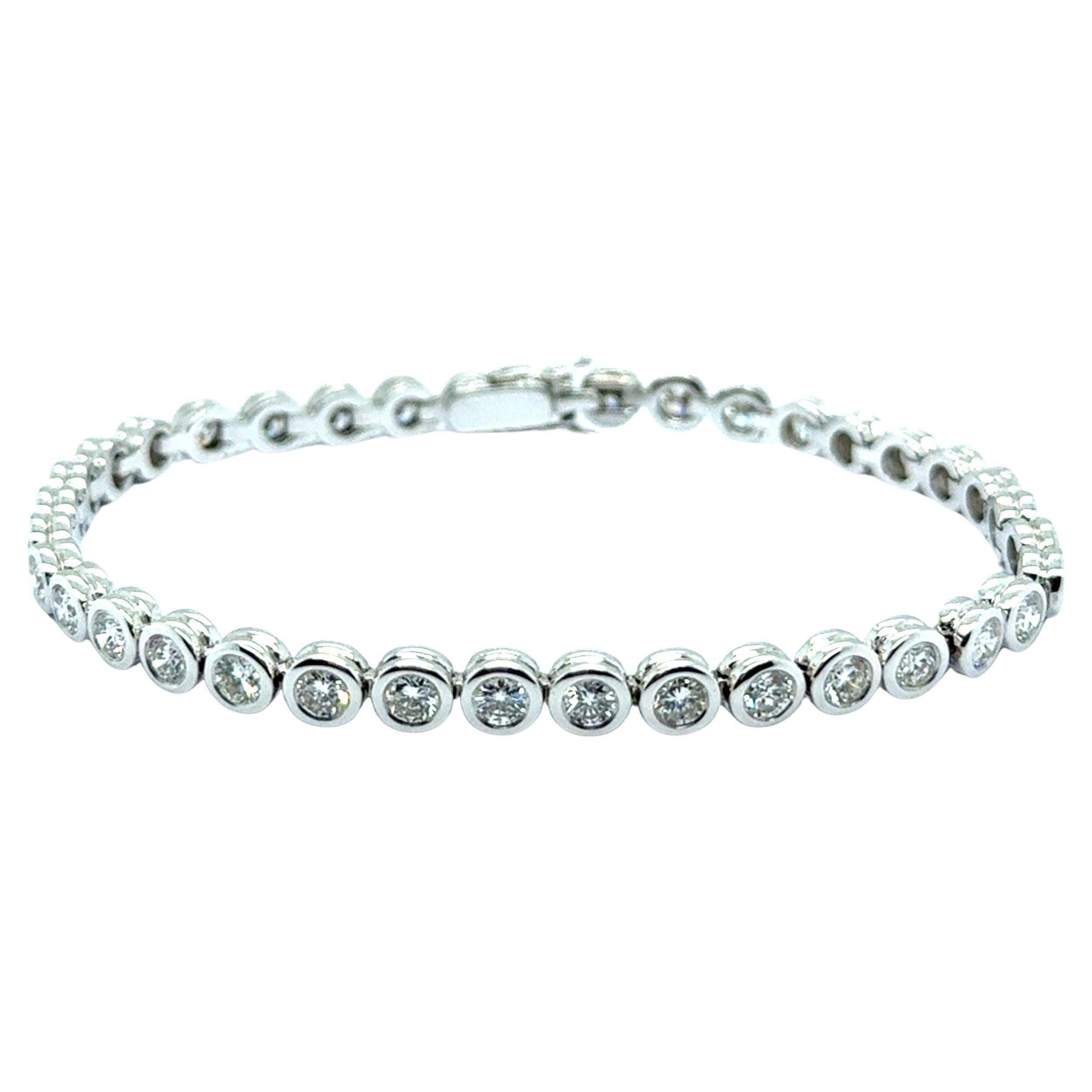Bracelet rivière avec diamants en or blanc 18 carats