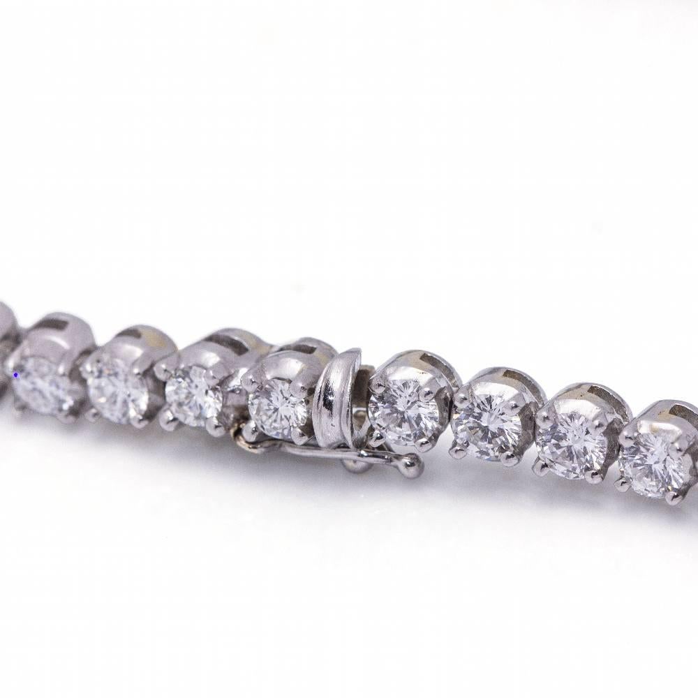 Brilliant Cut RIVIERE Degradé Diamond Necklace For Sale