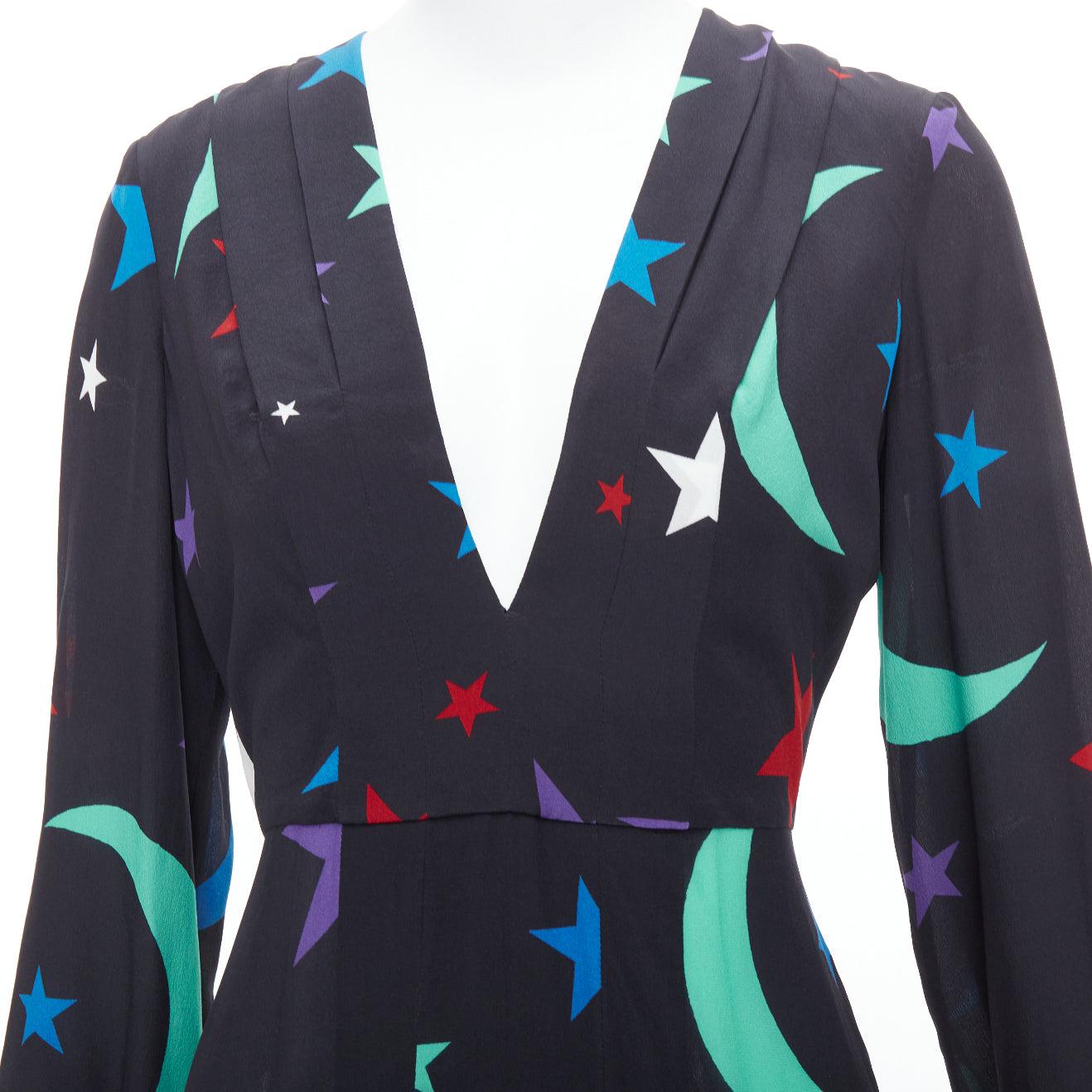 RIXO LONDON Constellation 100% soie noire imprimé étoiles Robe col V S en vente 1