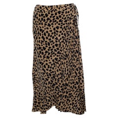 Rixo London, Leopard bedruckter Midirock in Wickeloptik