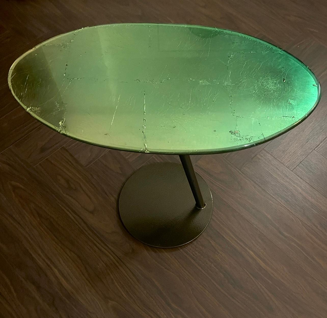 Moderne Table d'appoint Rizo Getsumei en verre artisanal et métal en vente