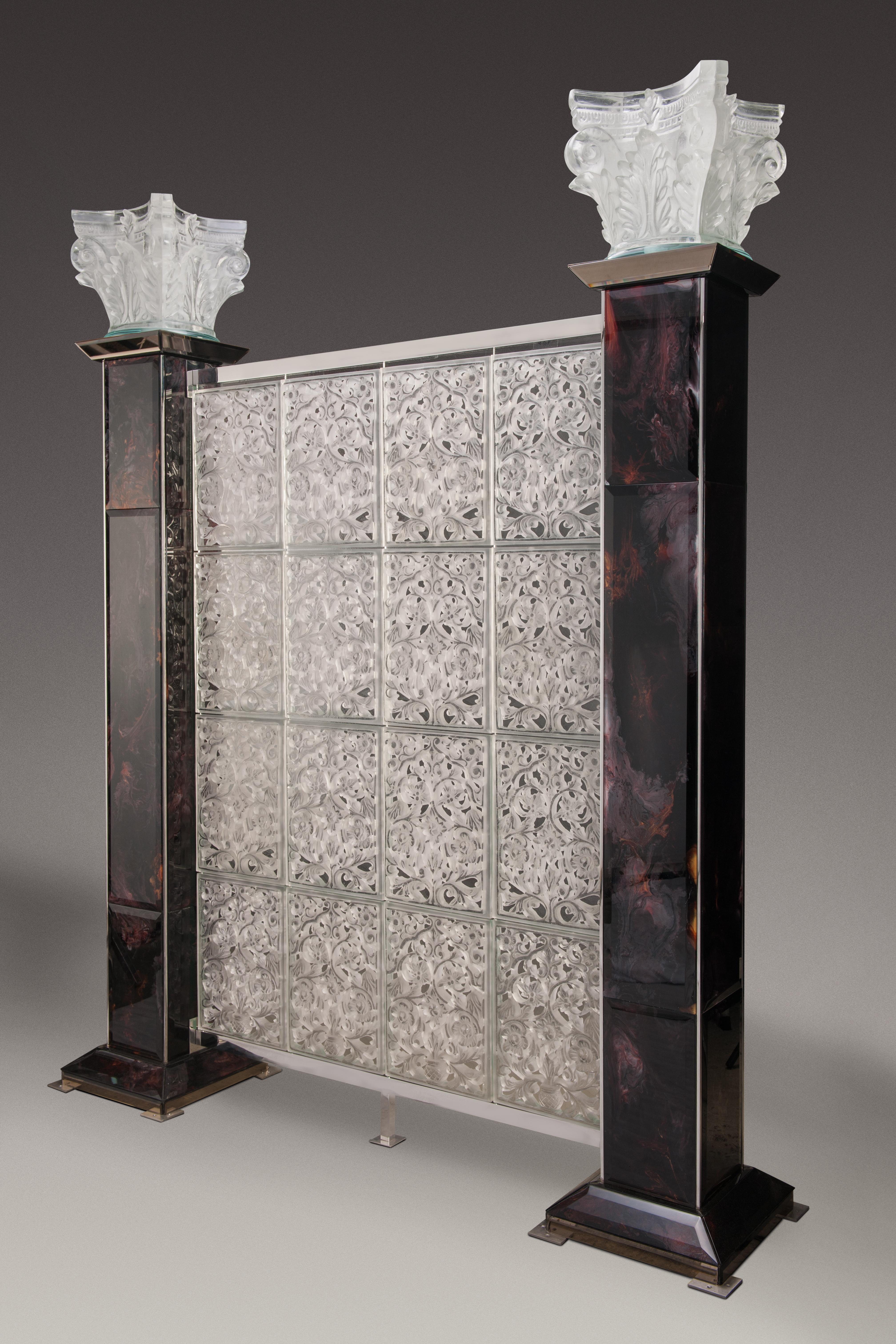 Baroque Paravent de partition en cristal impérial Rizo avec chapiteaux  en vente