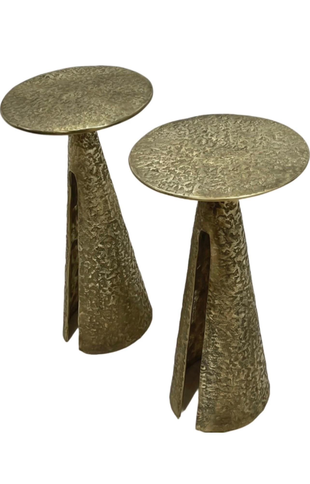Rizo Konne Side Table In Solid Brass In New Condition For Sale In Mumbai, IN