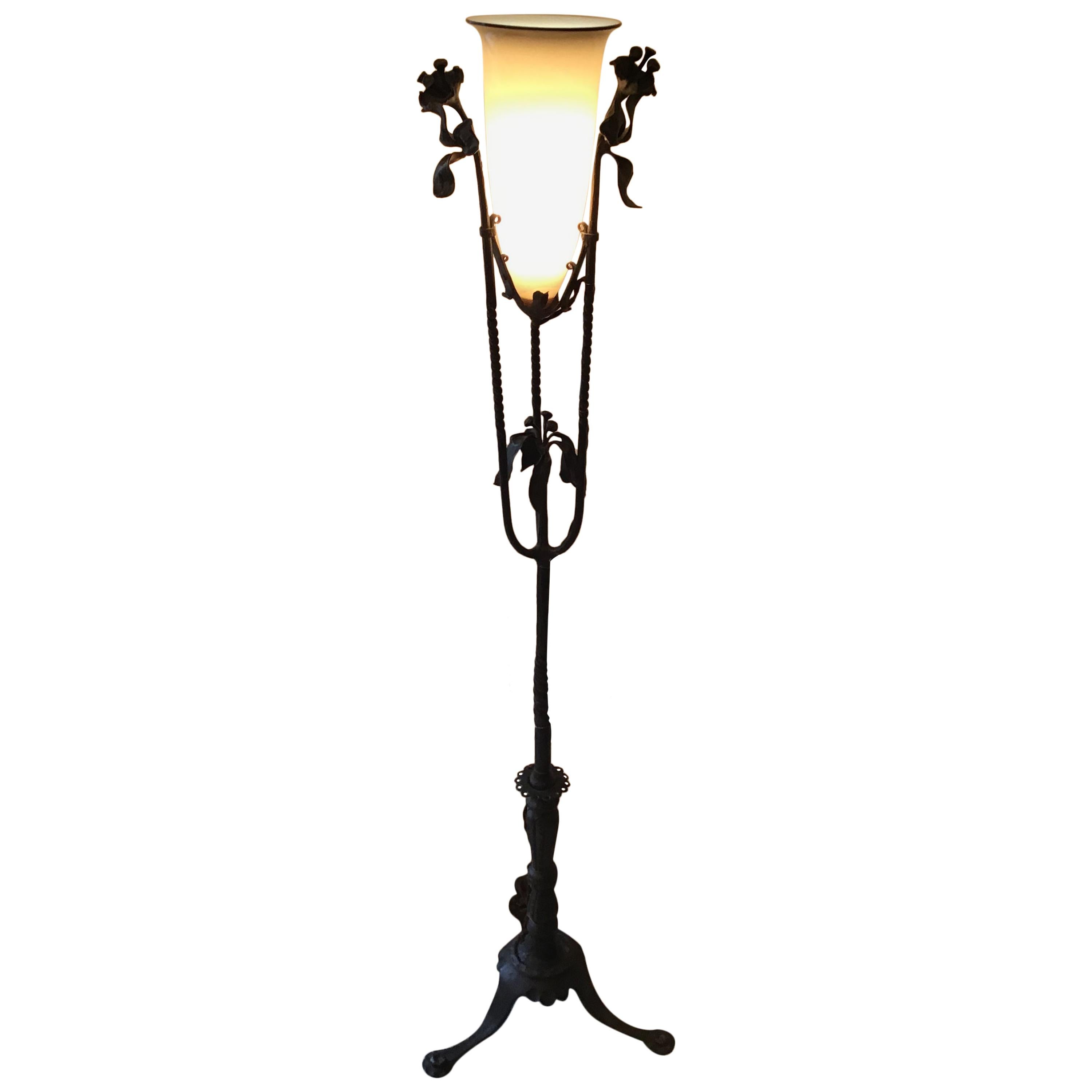 Rizzarda Floor Lamp Wrought Iron Murano Glass, 1930, Italy For Sale