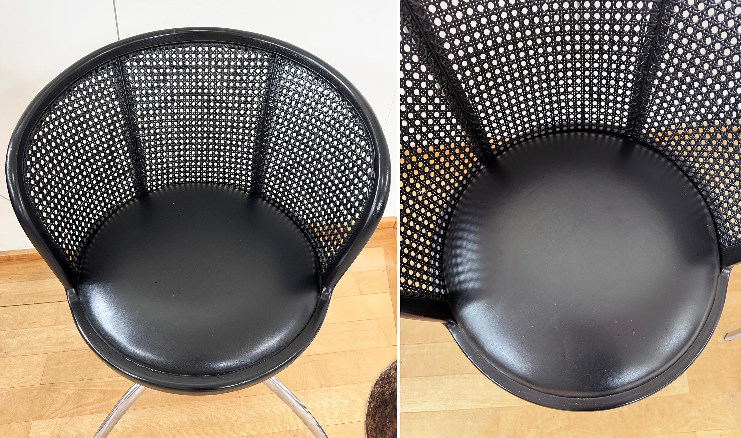PAIR Rizzatto Alias 901 Young Lady Chair avec assise noire et structure en aluminium Cane - 2 pièces en vente 1