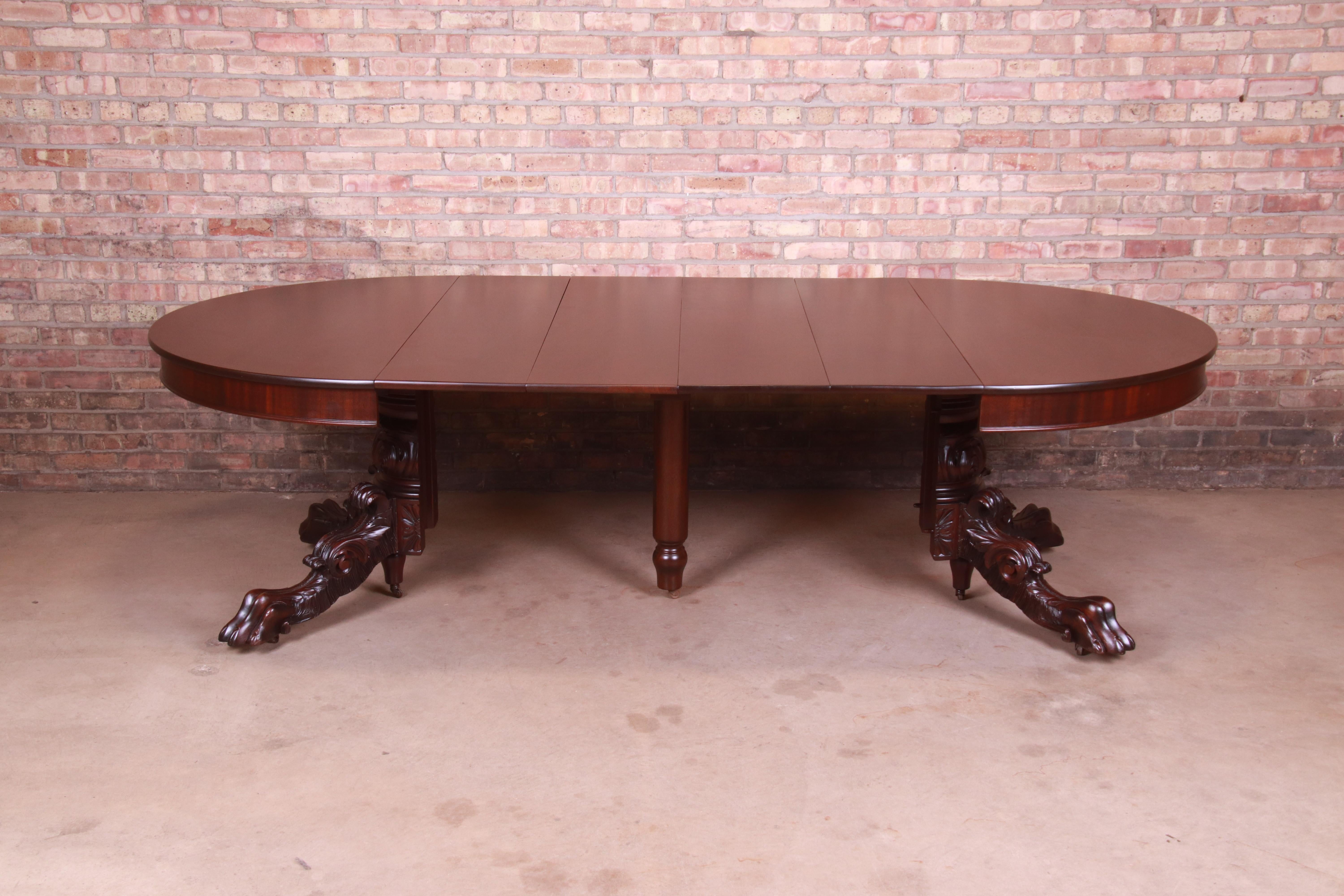 R.J. Horner Attributed Antique Ornate Carved Mahogany Extension Dining Table 3