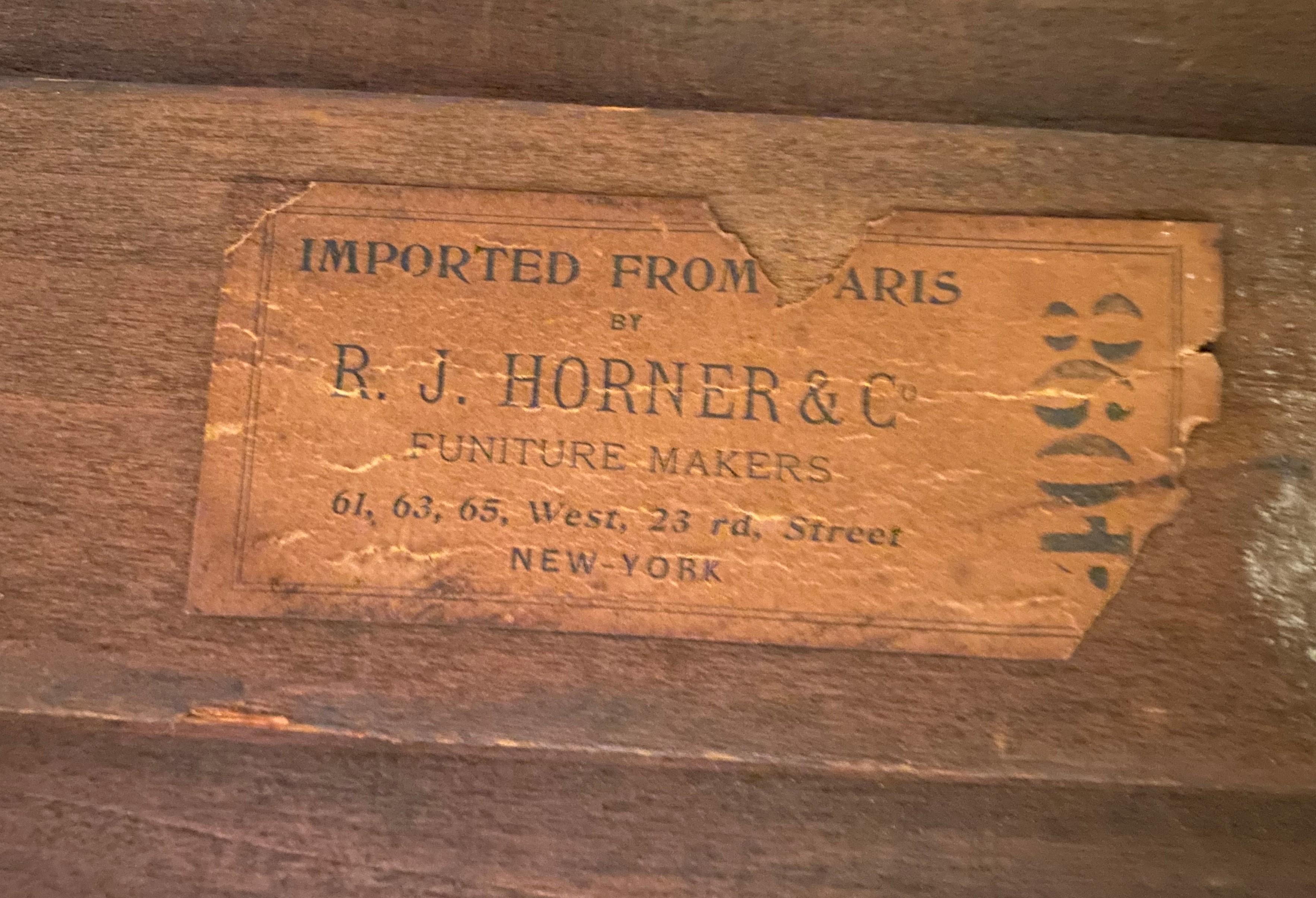 RJ Horner & Co Französischer Marmor-Schreibtisch mit einer Schublade und Goldbronze im Angebot 7