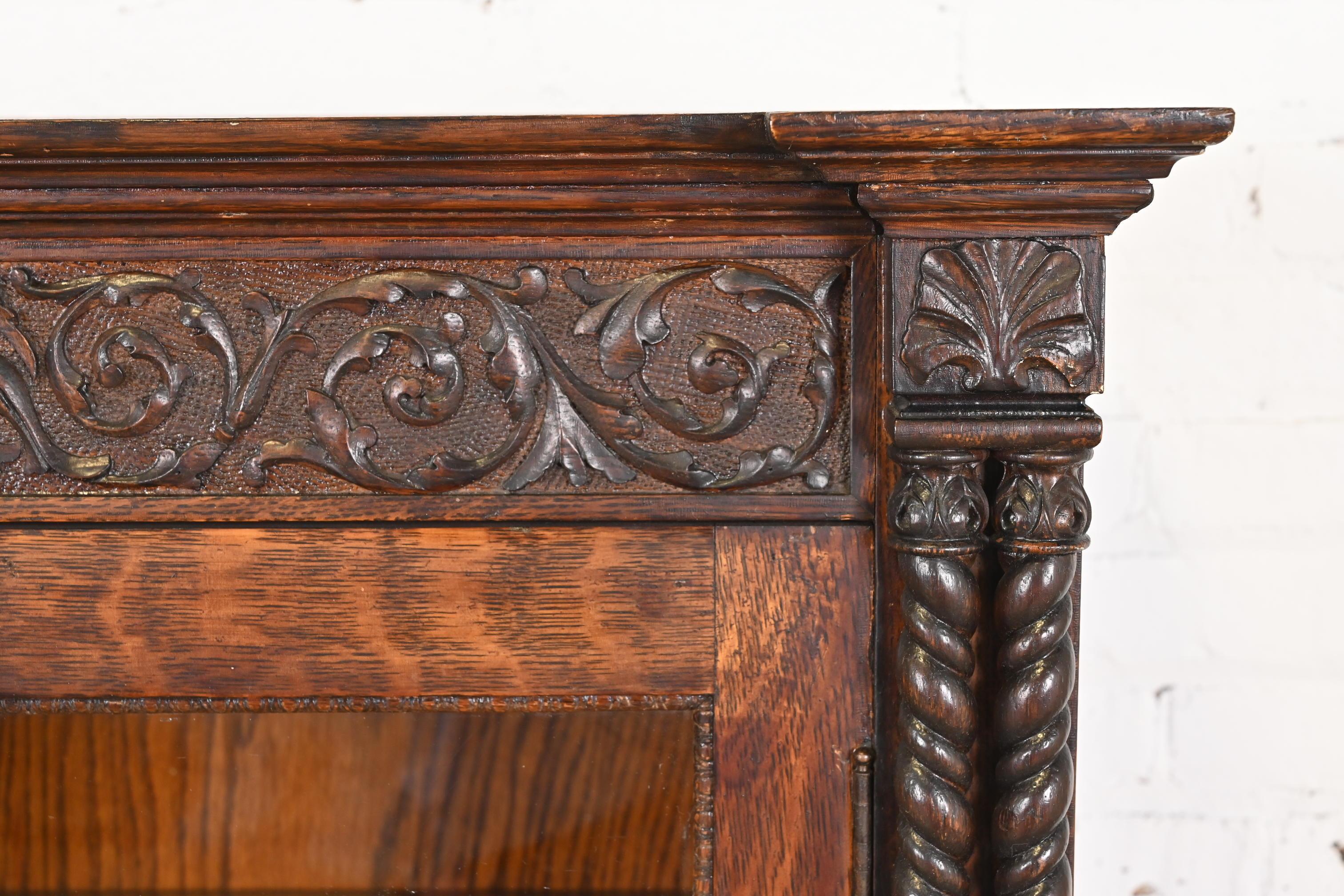 R.J. Horner Style American Empire Carved Oak Double Bookcase, Circa 1890 3