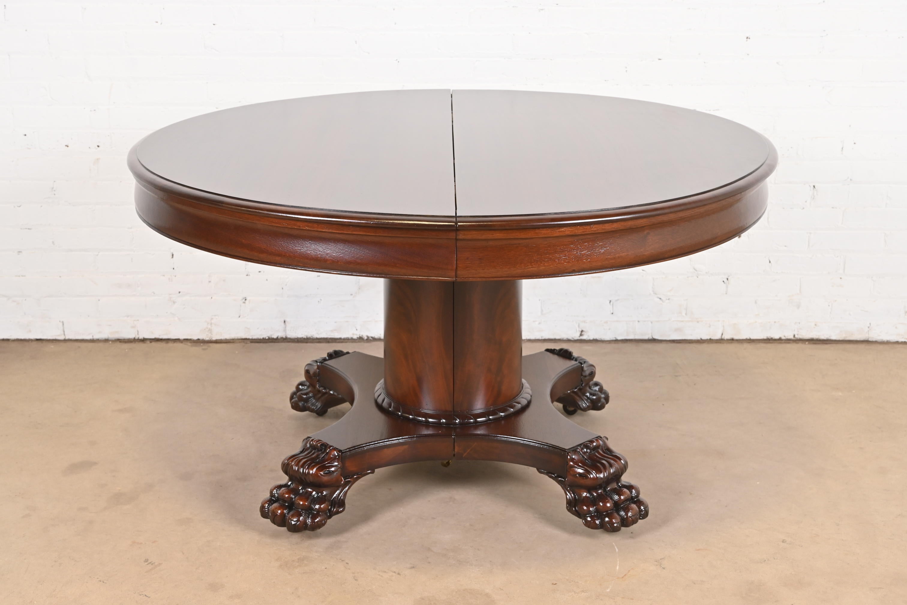 American R.J. Horner Victorian Mahogany Pedestal Extension Dining Table, Newly Refinished