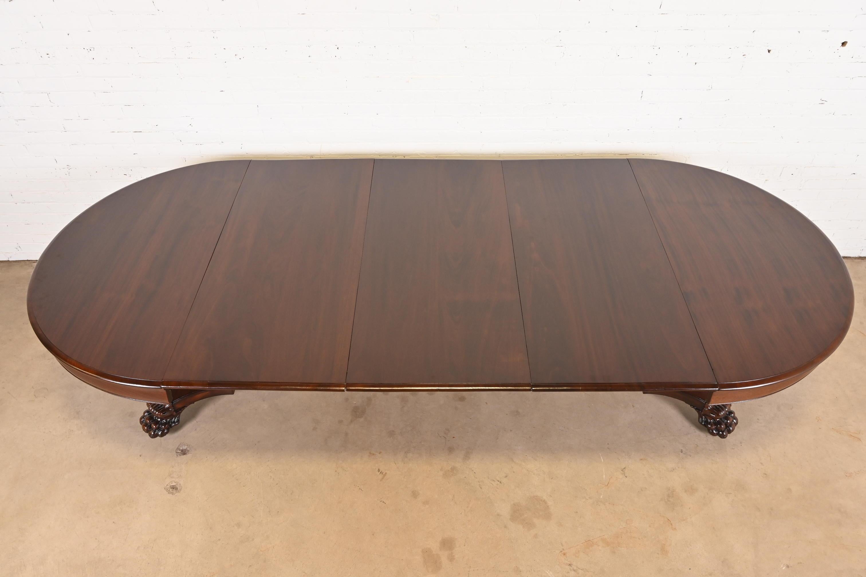 R.J. Horner Victorian Mahogany Pedestal Extension Dining Table, Newly Refinished 4