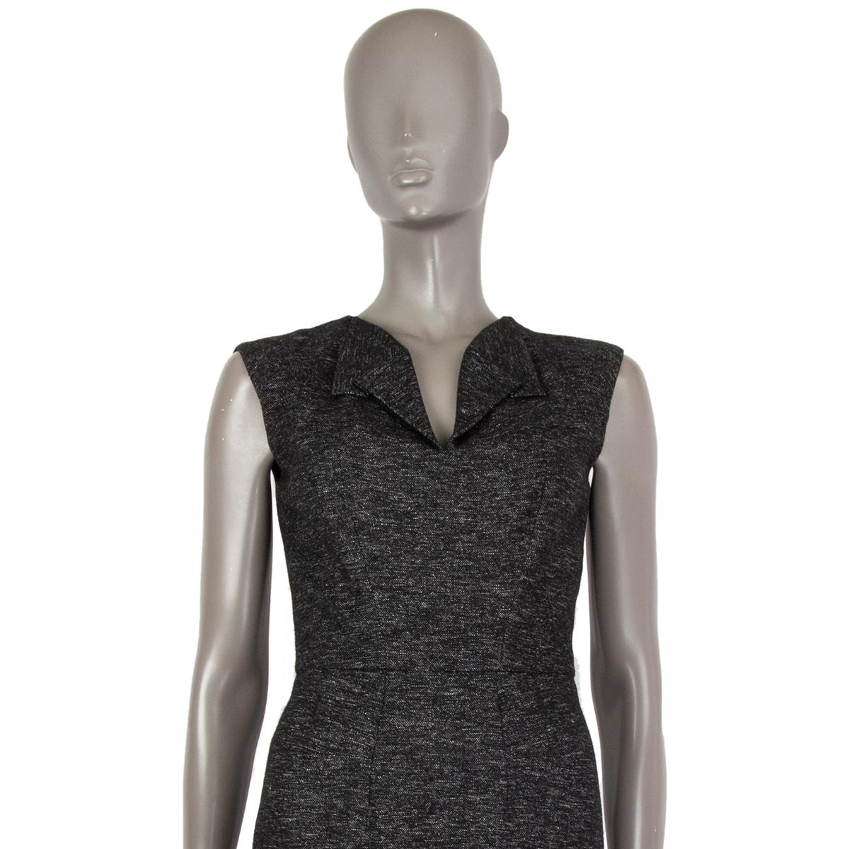 RM ROLAND MOURET anthracite wool blend FOLDED COLLAR V-NECK SHEATH Dress 36 XS In Excellent Condition In Zürich, CH