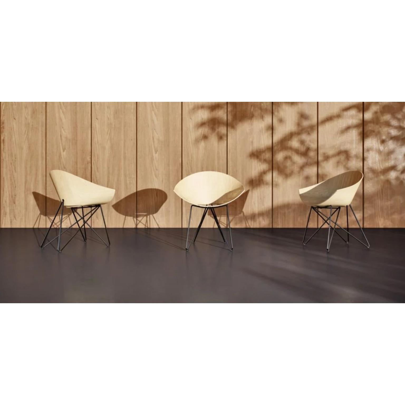 Contemporary RM56 Beech Plywood Seat And Powder-Coated Black Steel Legs Armchair by VZOR For Sale
