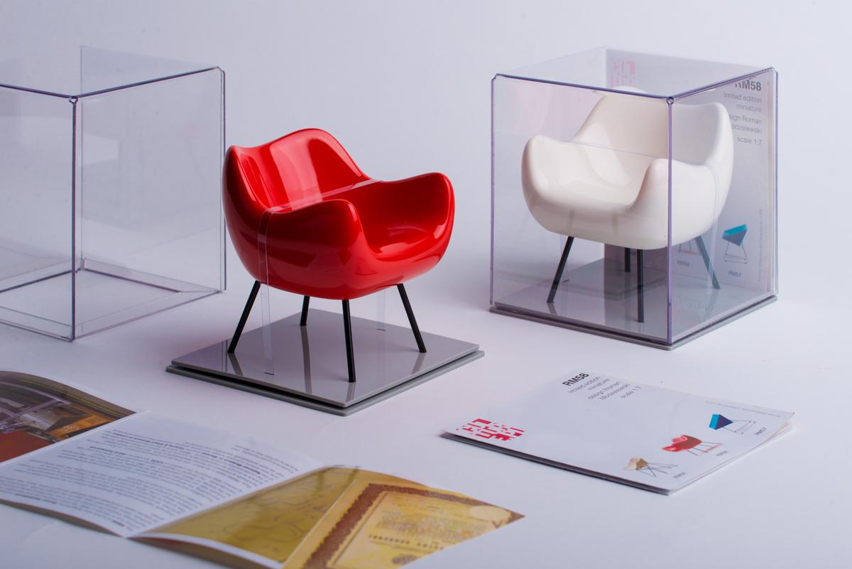 RM58 Classic Red Composite Seat And Powder-Coated Steel Legs Armchair by VZOR For Sale 4