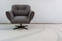 Fauteuil moderniste « Ro » tournant