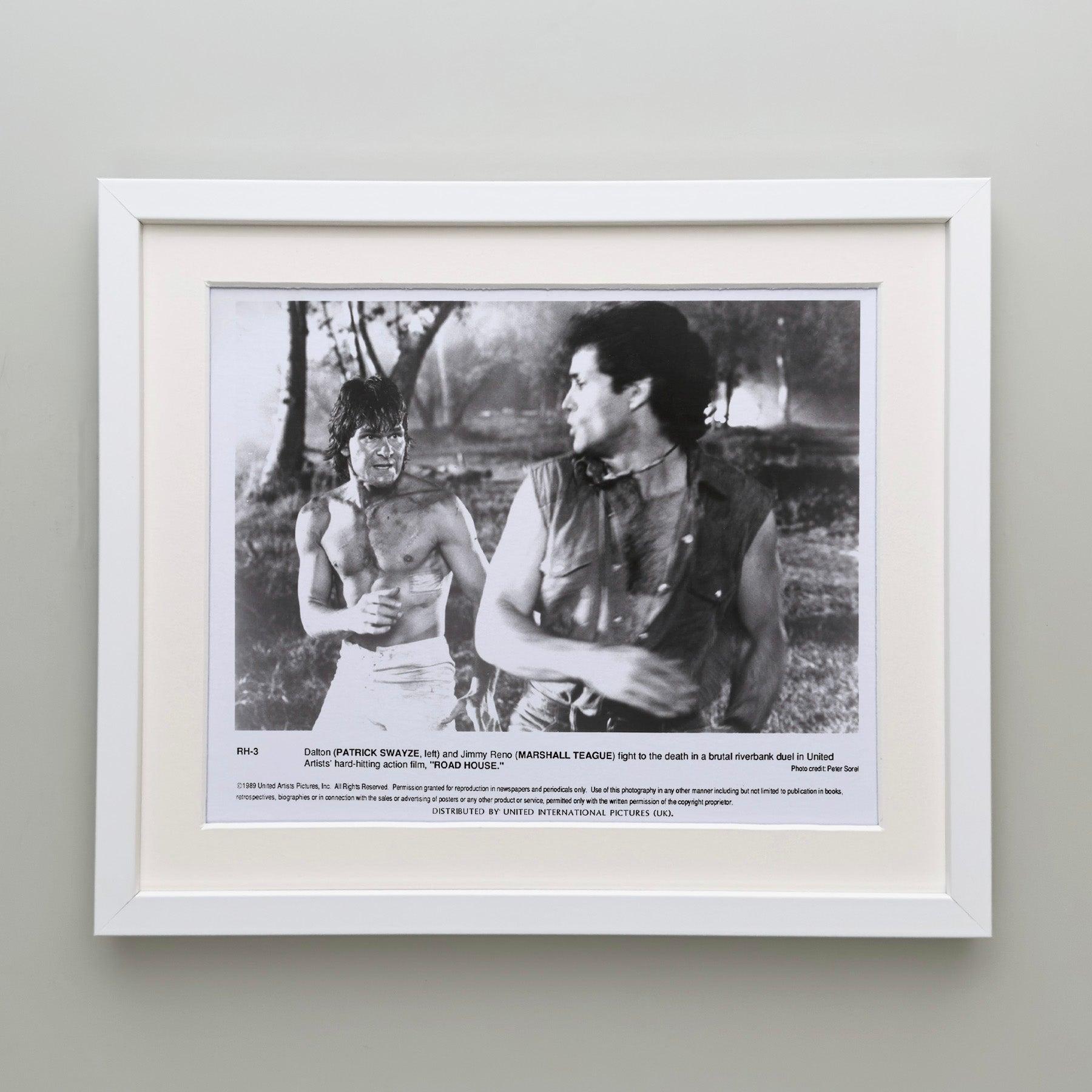 Road House 1989 Publicity Film Movie Press Still Framed Excellent état - En vente à Bath, Somerset