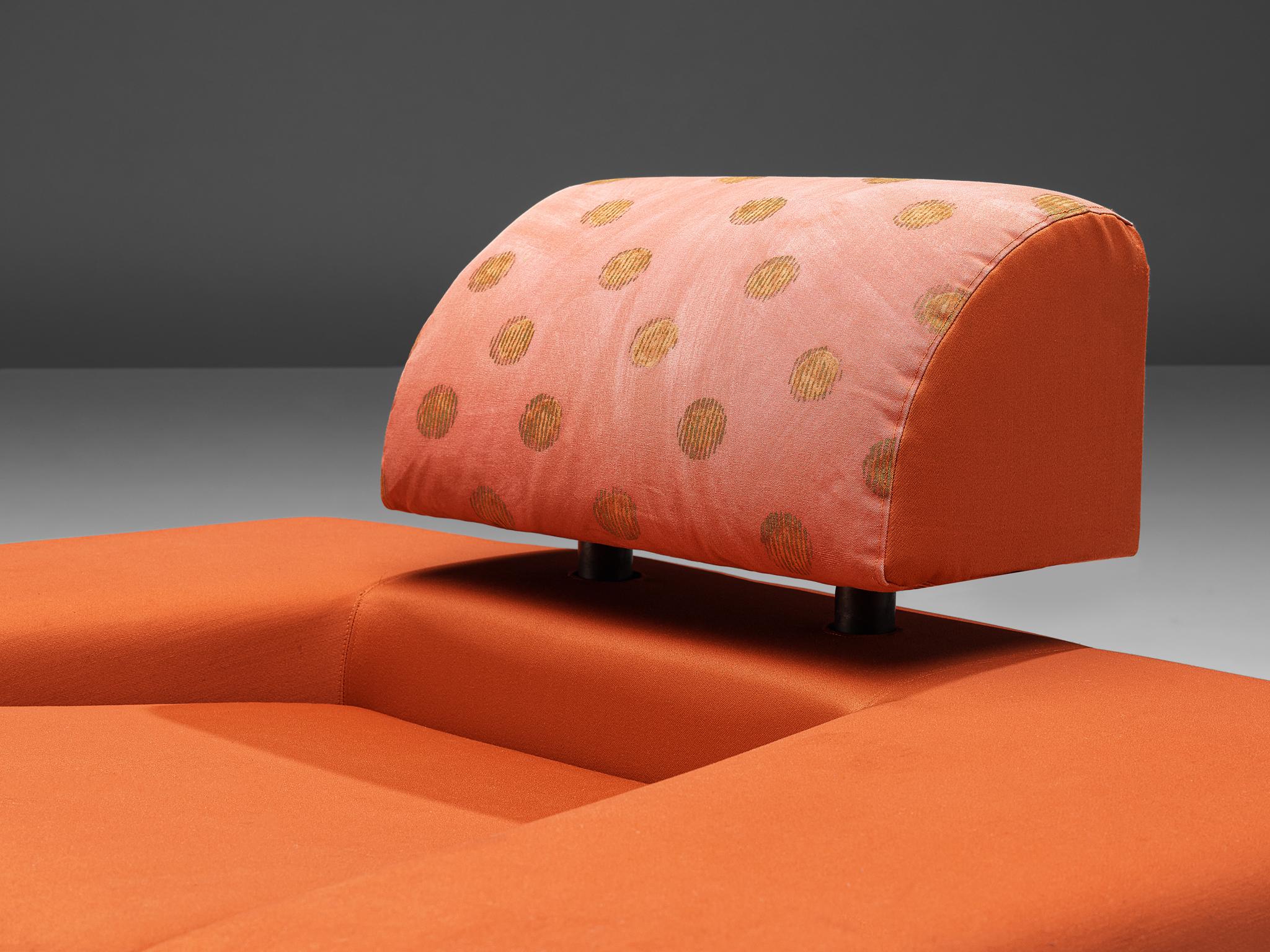 Néerlandais Rob Eckhardt for Pastoe Lounge Chair 'Pouffe Garni' in Red Fabric Upholstery en vente