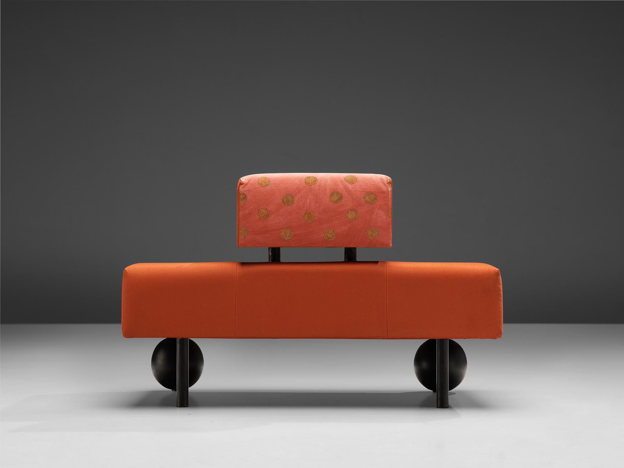 Rob Eckhardt for Pastoe Lounge Chair 'Pouffe Garni' in Red Fabric Upholstery en vente 1