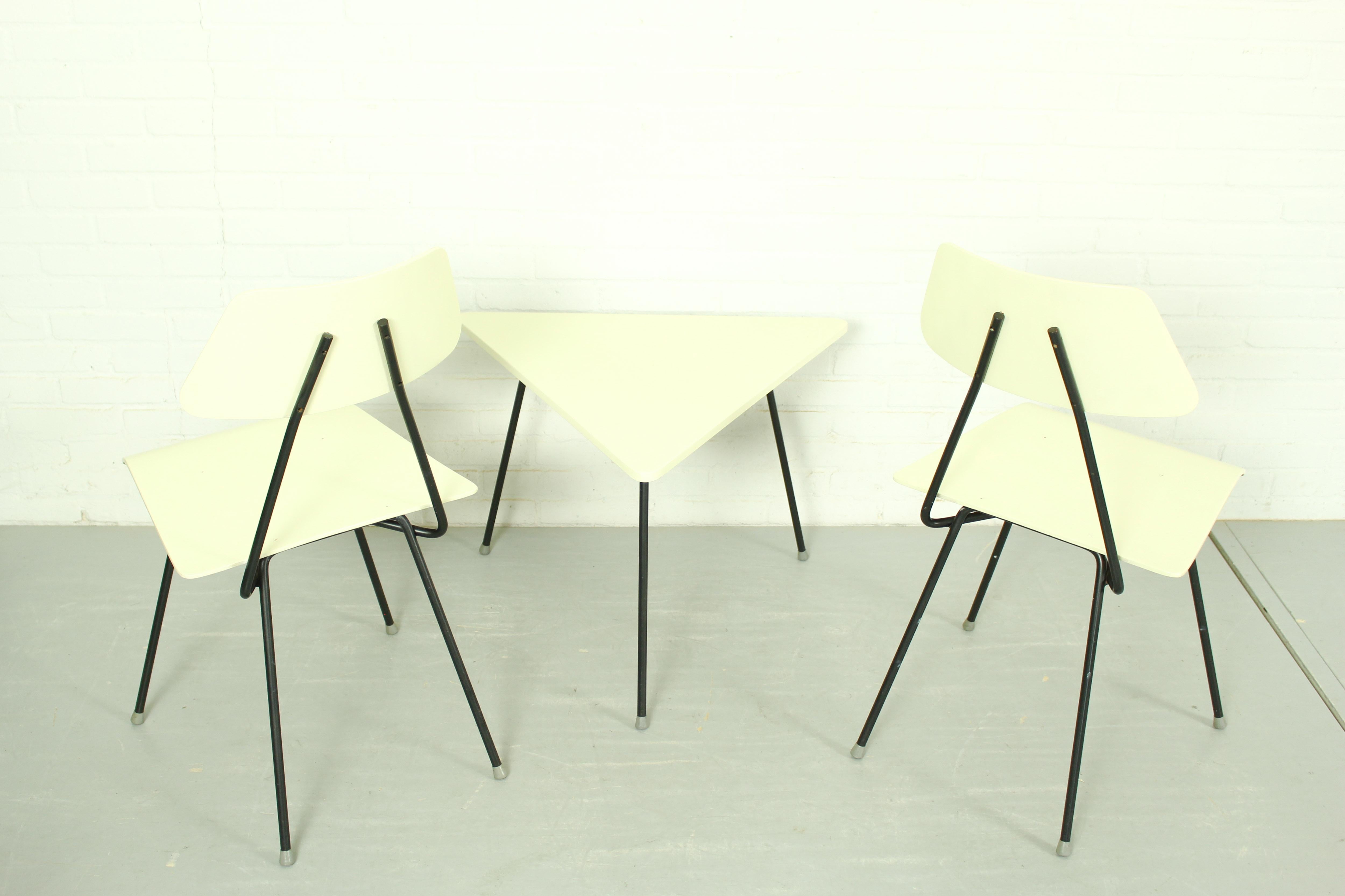 Bett, Stuhl und Nachttisch von Rob Parry und Emile Truijen für die Dico-Serie „Kamer 56“ im Angebot 5